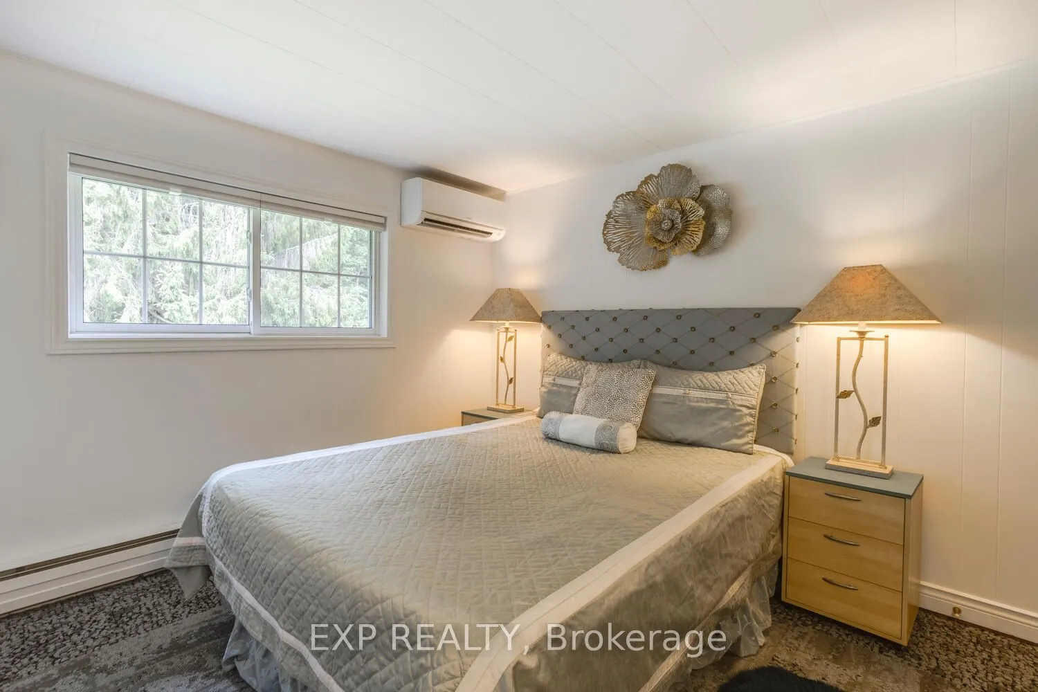304 Champlain Road