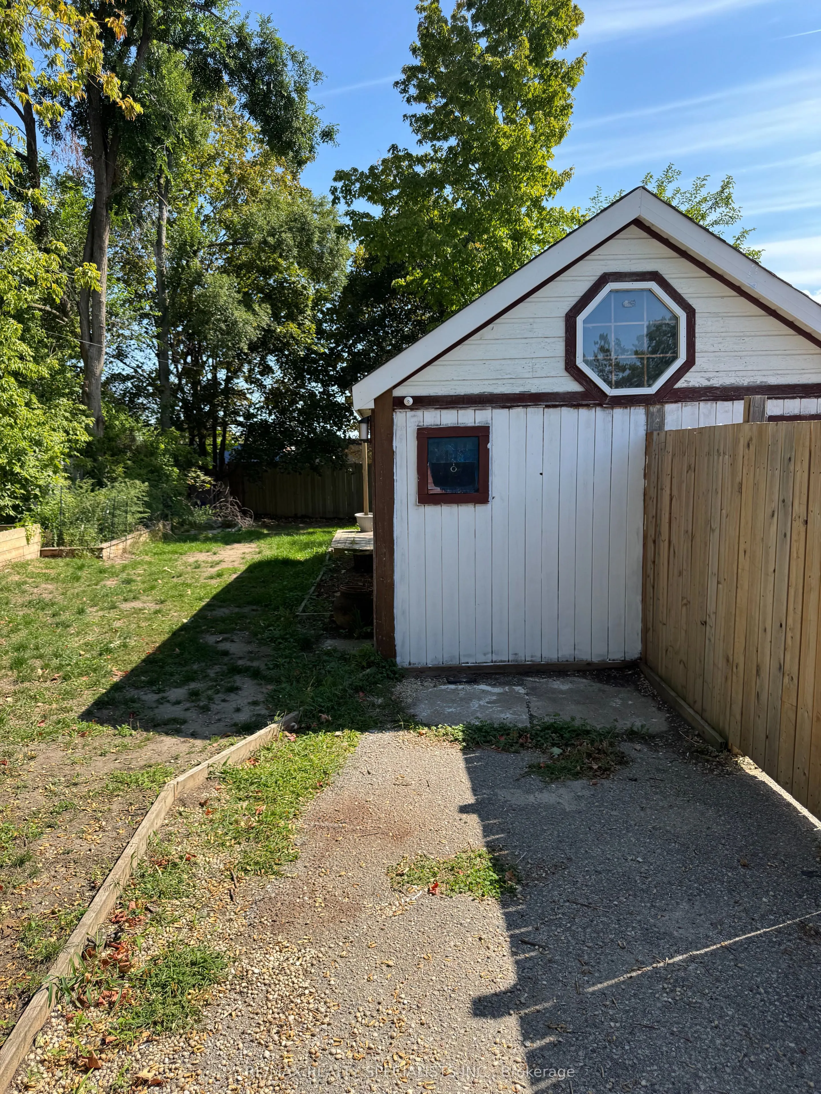 49 Sanford Street