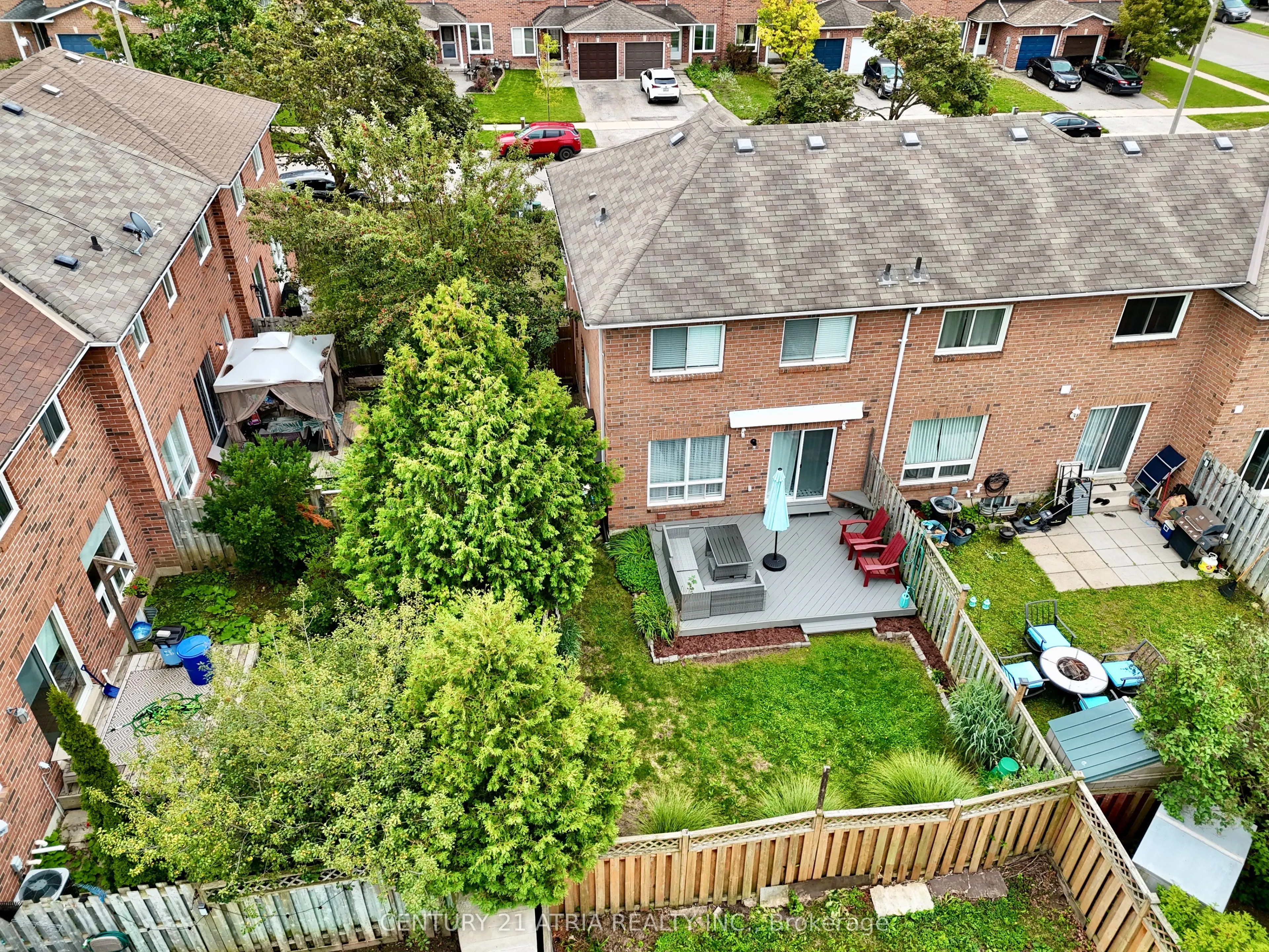 12 Lyfytt Crescent