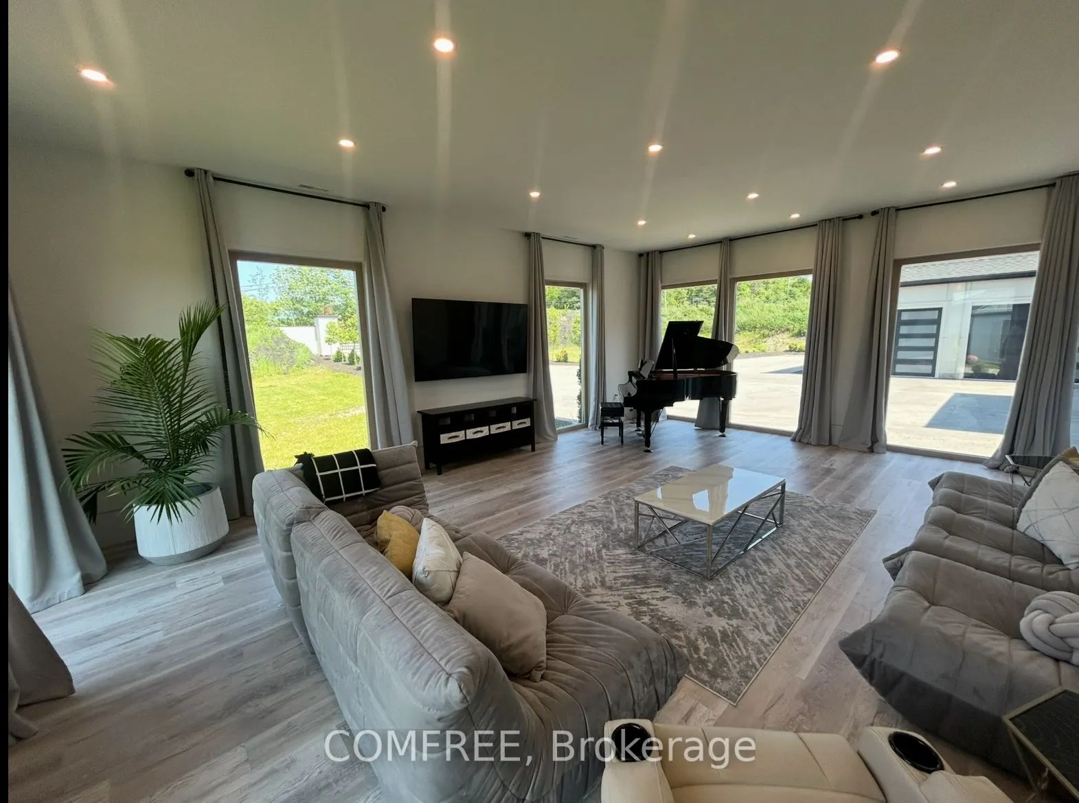 4252 Burnside Line