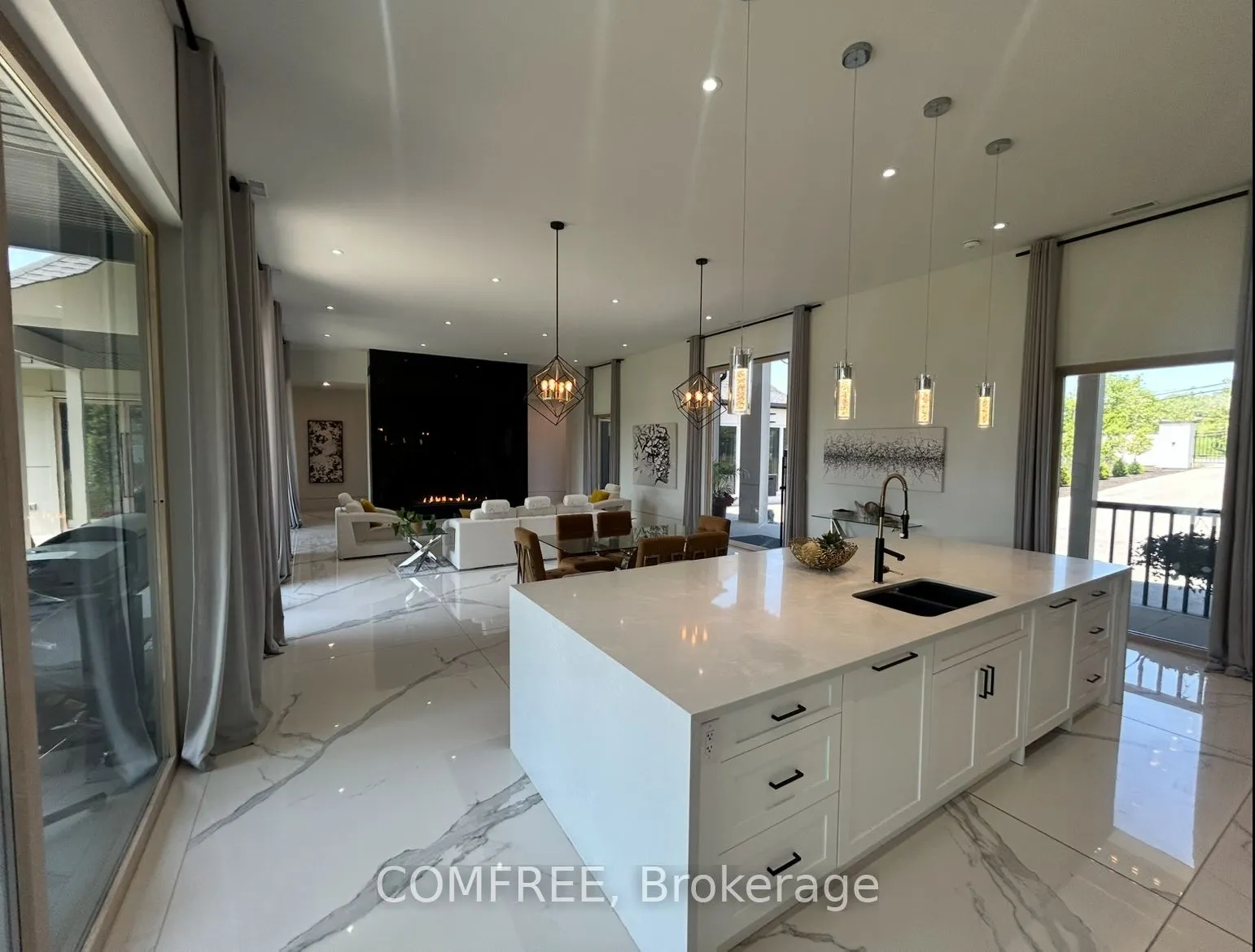 4252 Burnside Line