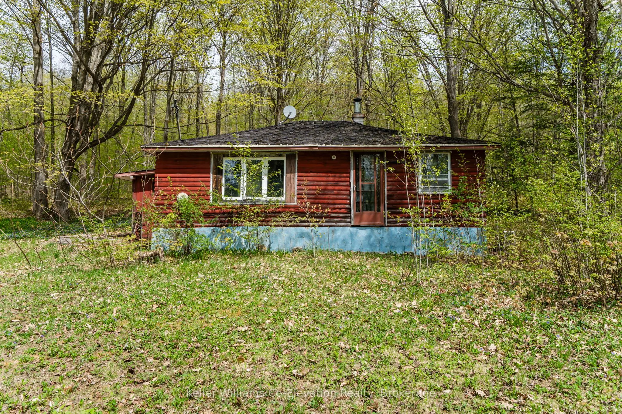 1467 Rosemount Road