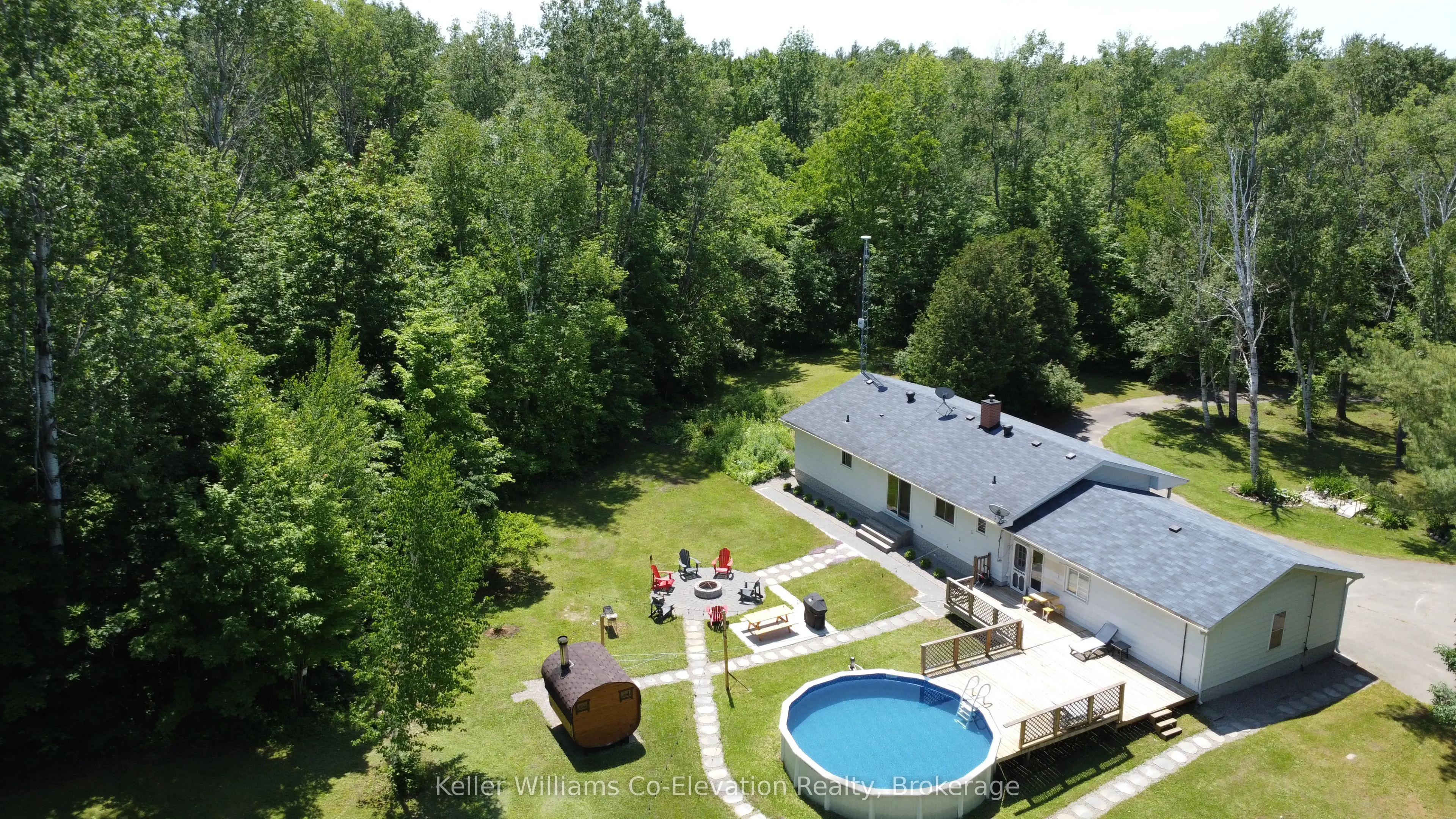 1467 Rosemount Road