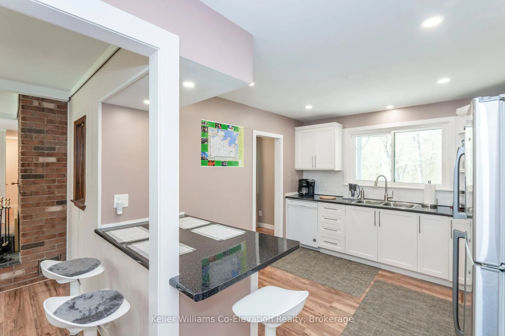 1467 Rosemount Road