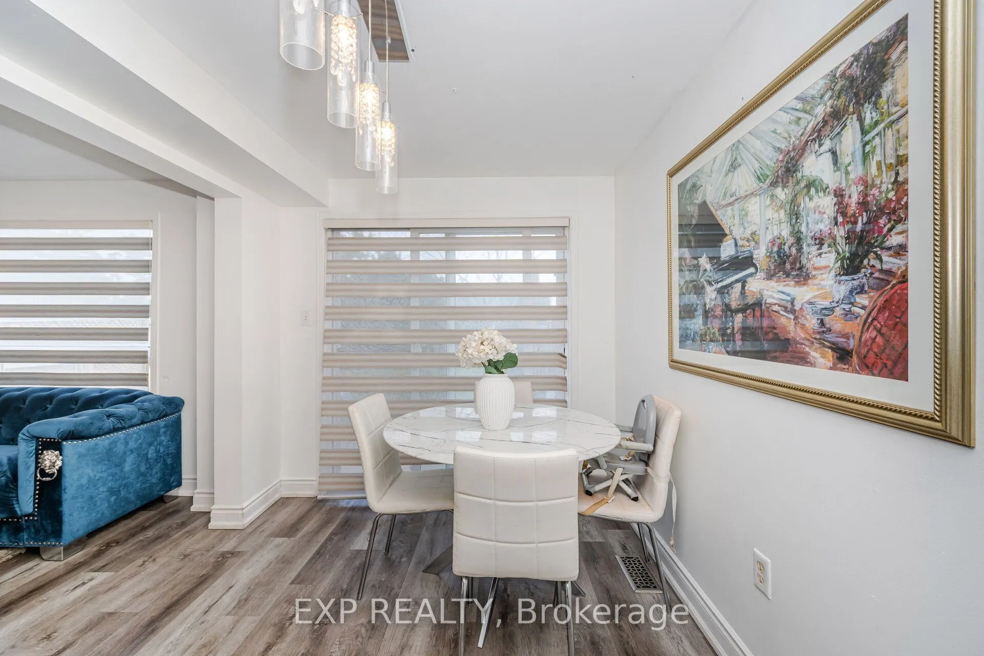 145 Courtney Crescent
