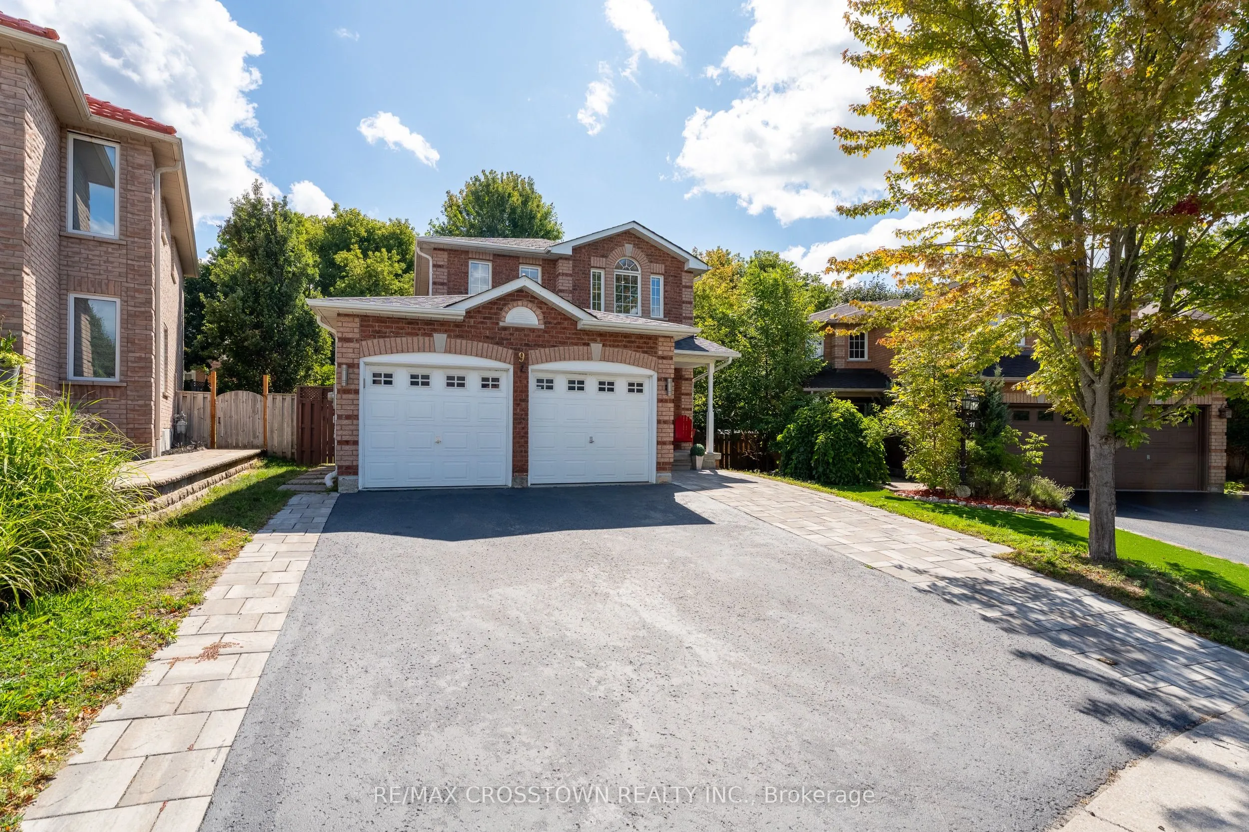 9 McKenzie Crescent