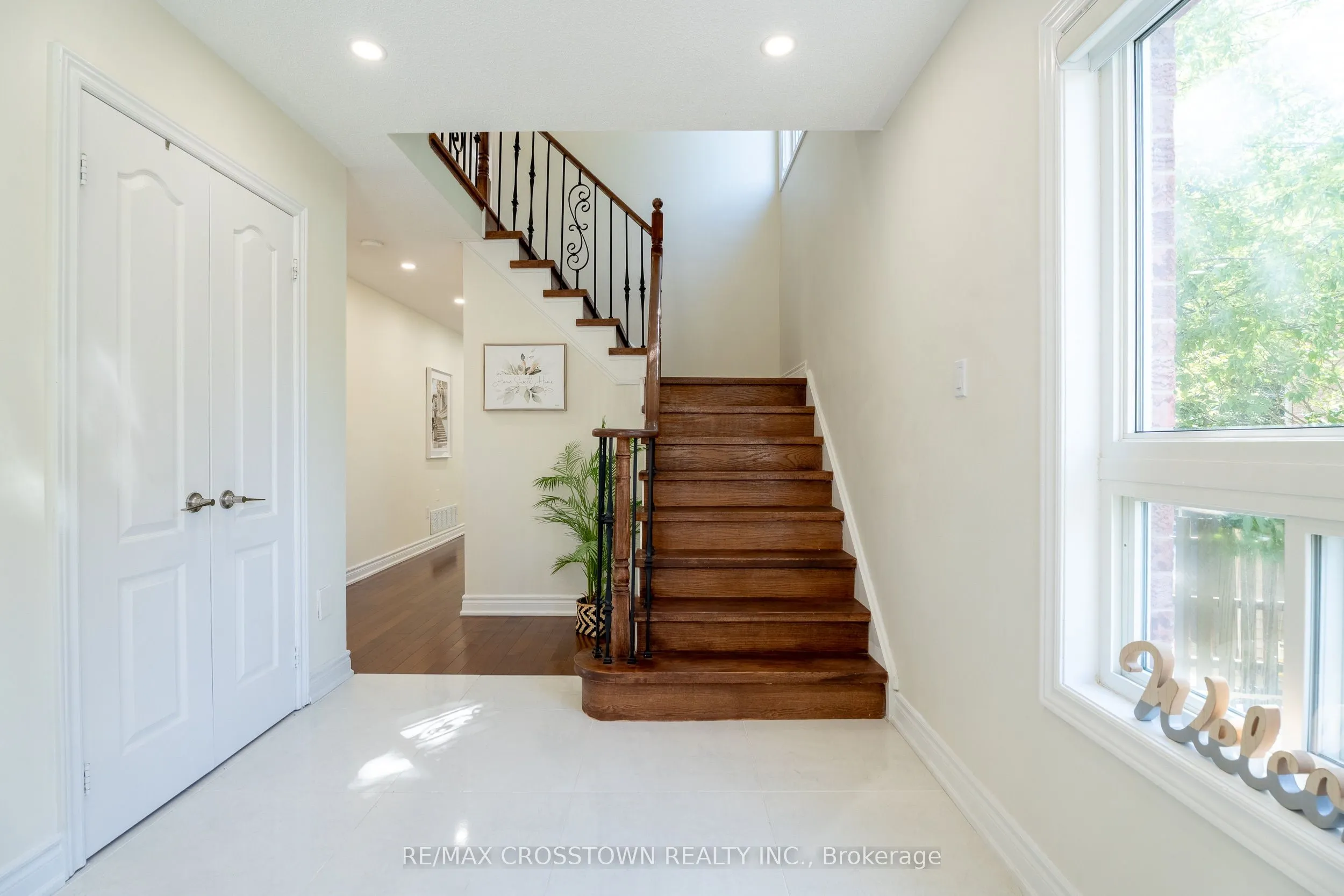 9 McKenzie Crescent