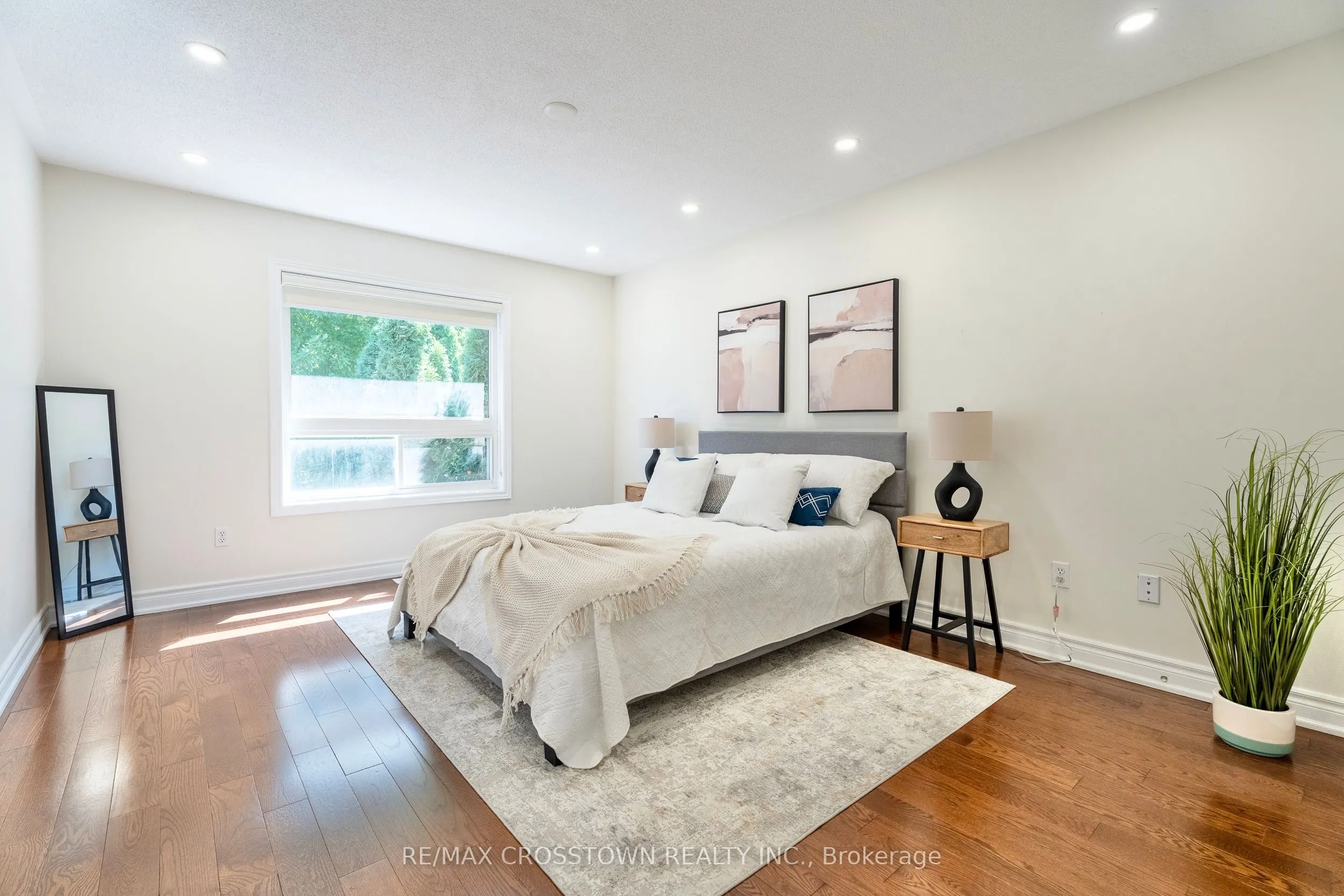 9 McKenzie Crescent