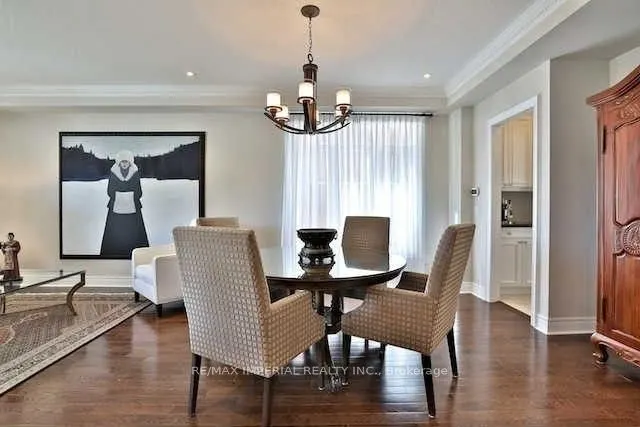 4 Plunkett Court