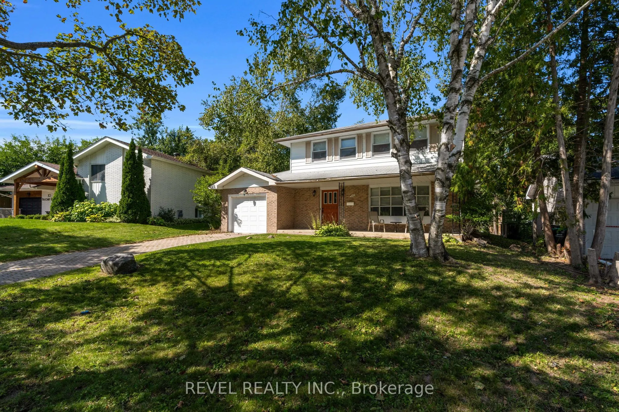 22 Belcourt Avenue
