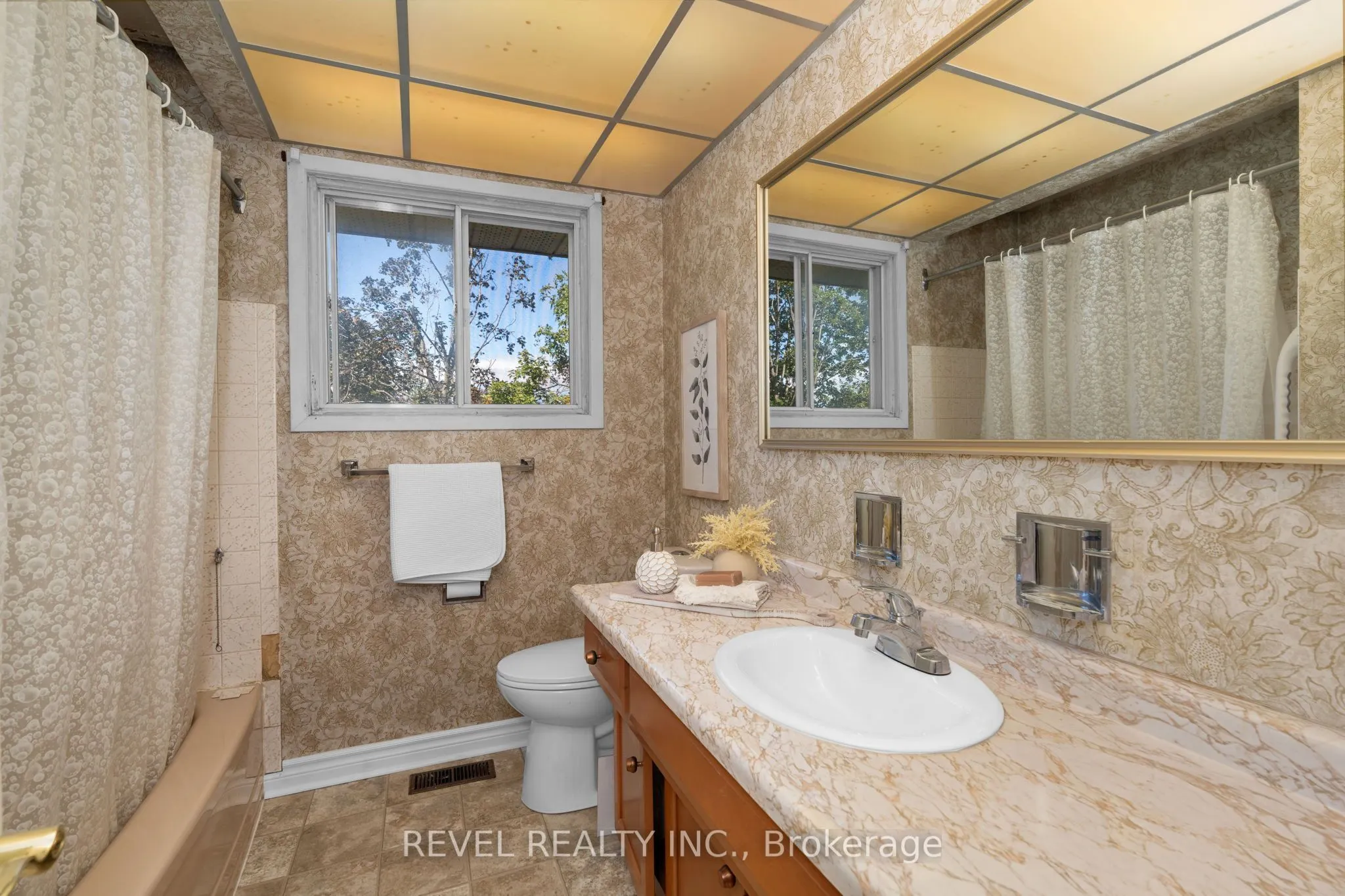 22 Belcourt Avenue