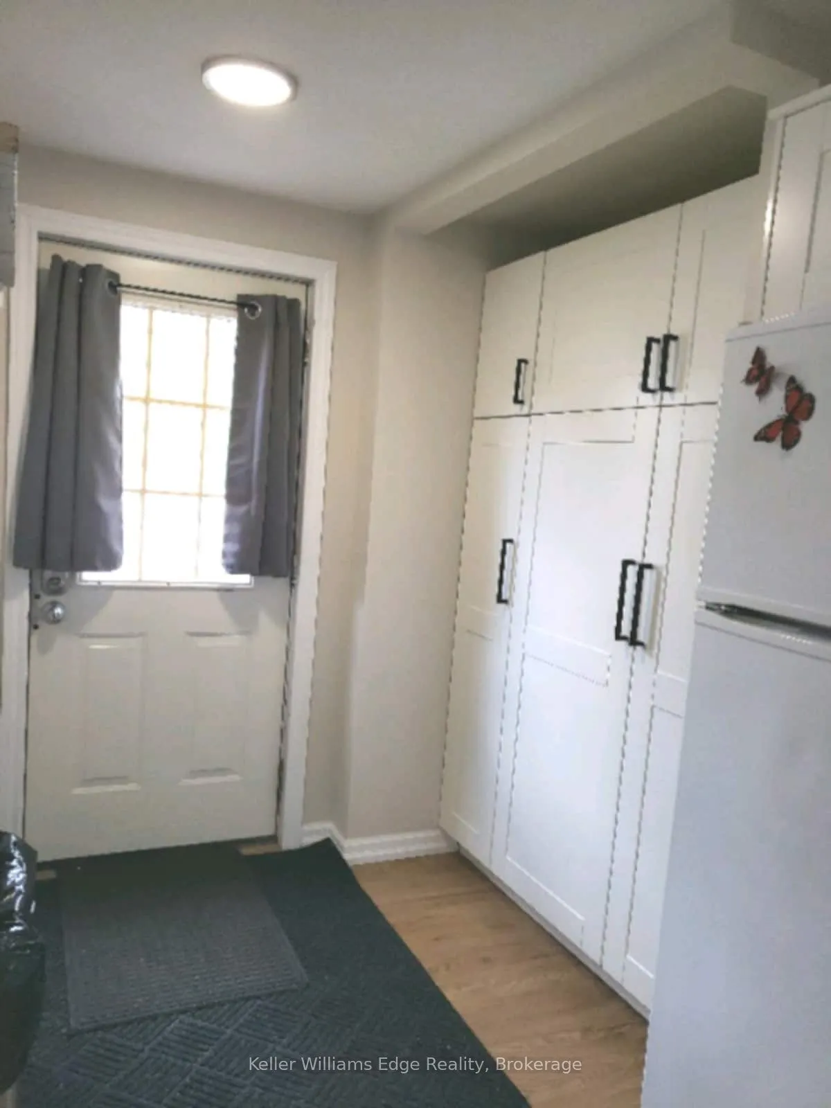 93 Fourth Street E