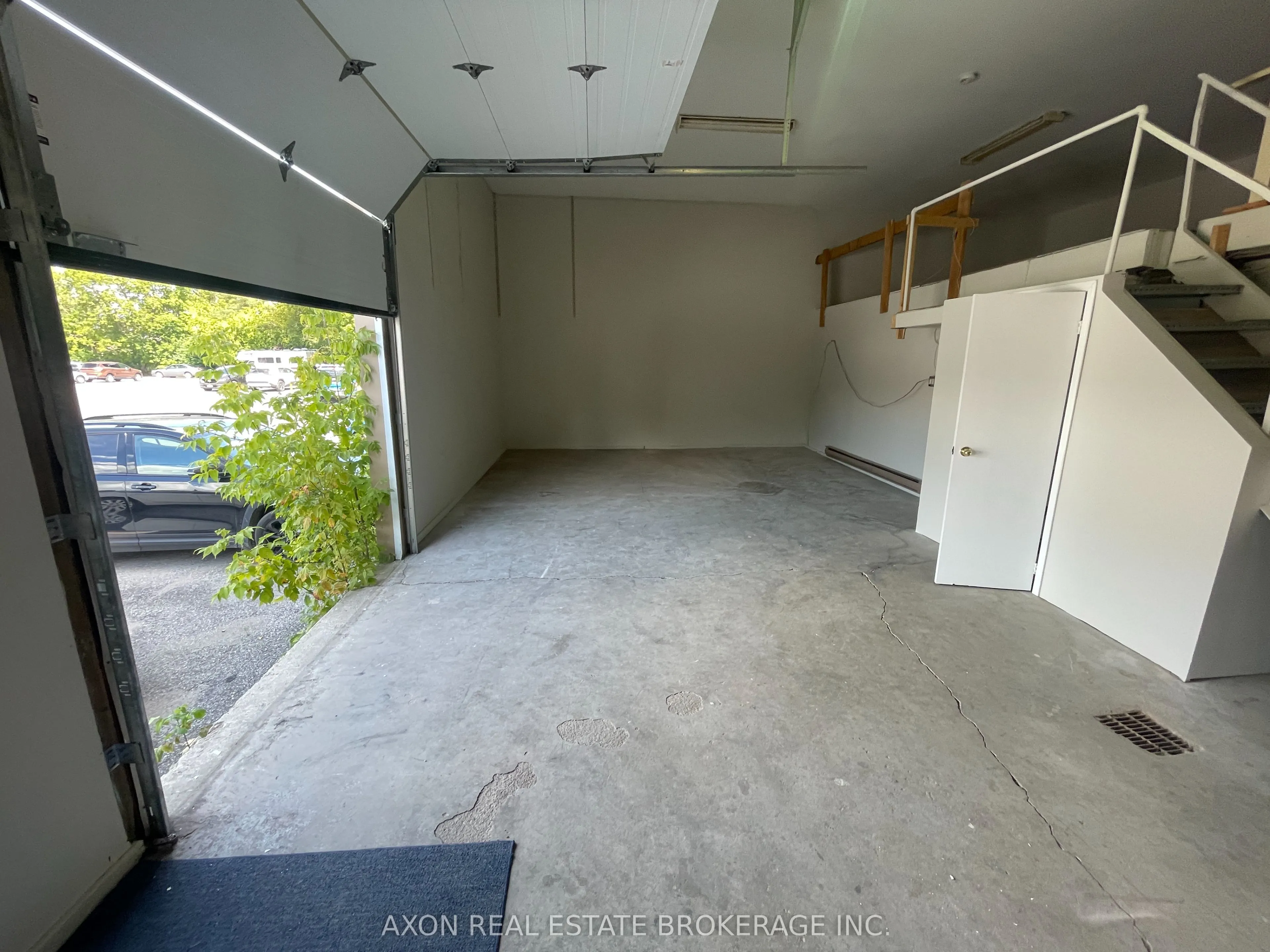 72 Wyandotte Street