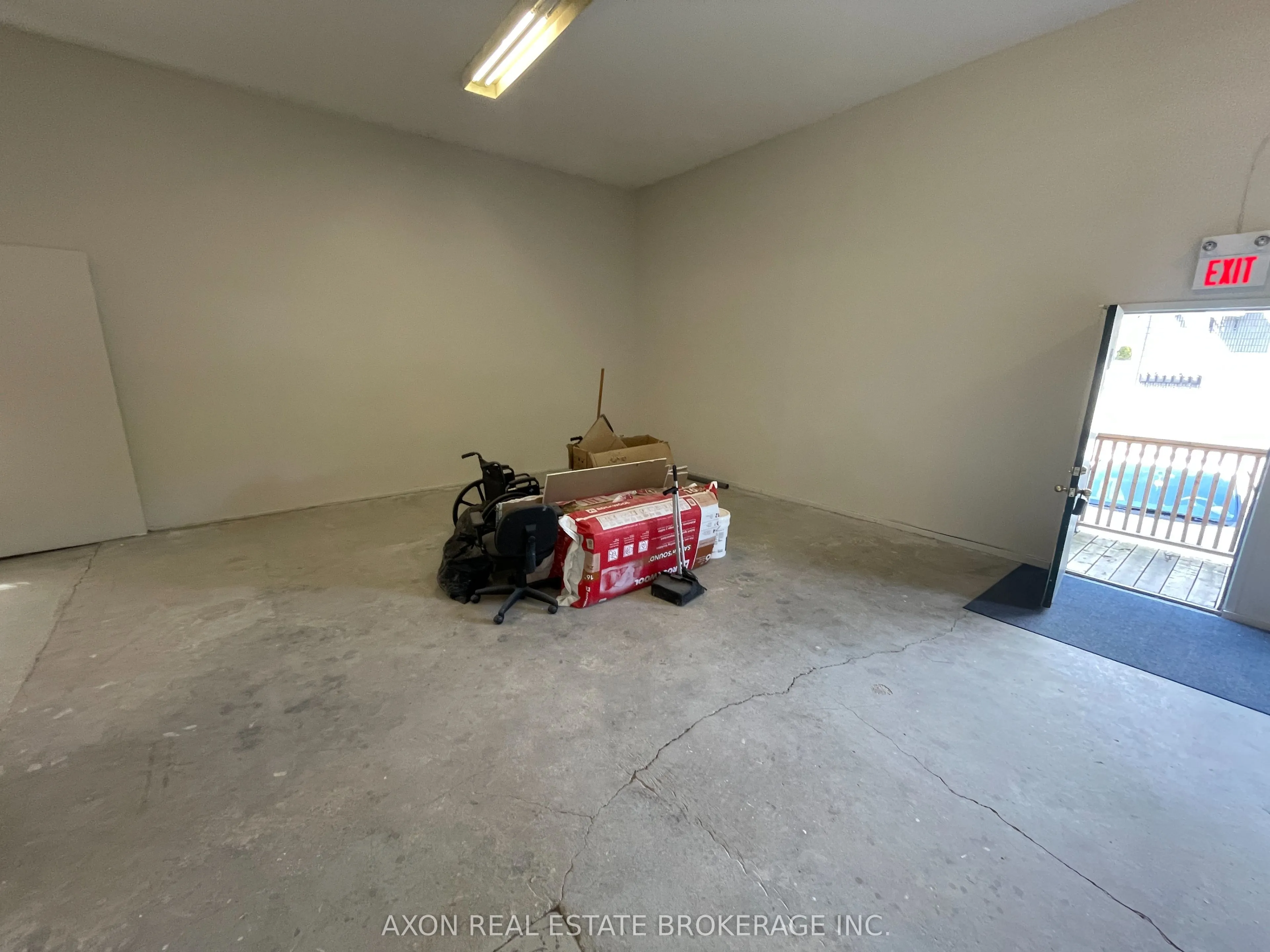 72 Wyandotte Street