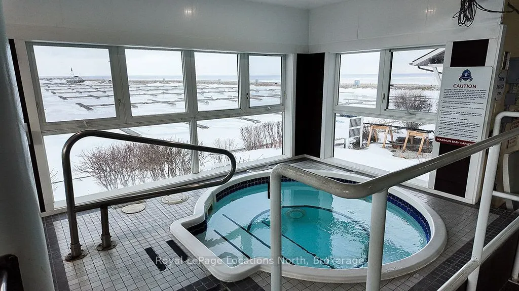 365 Mariners Way, #10