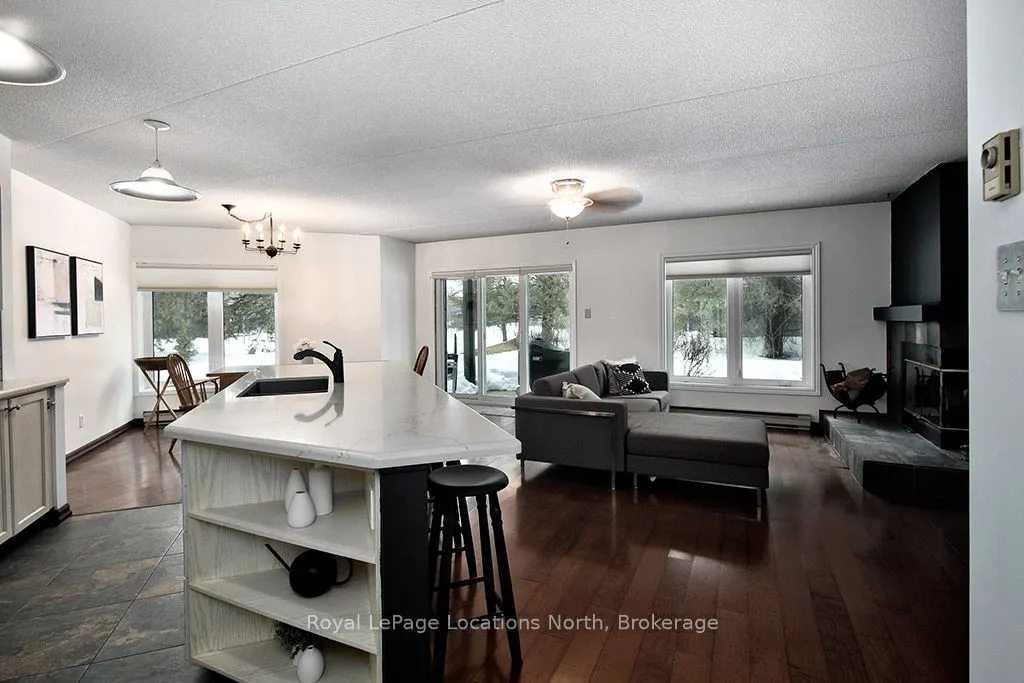 365 Mariners Way, #10