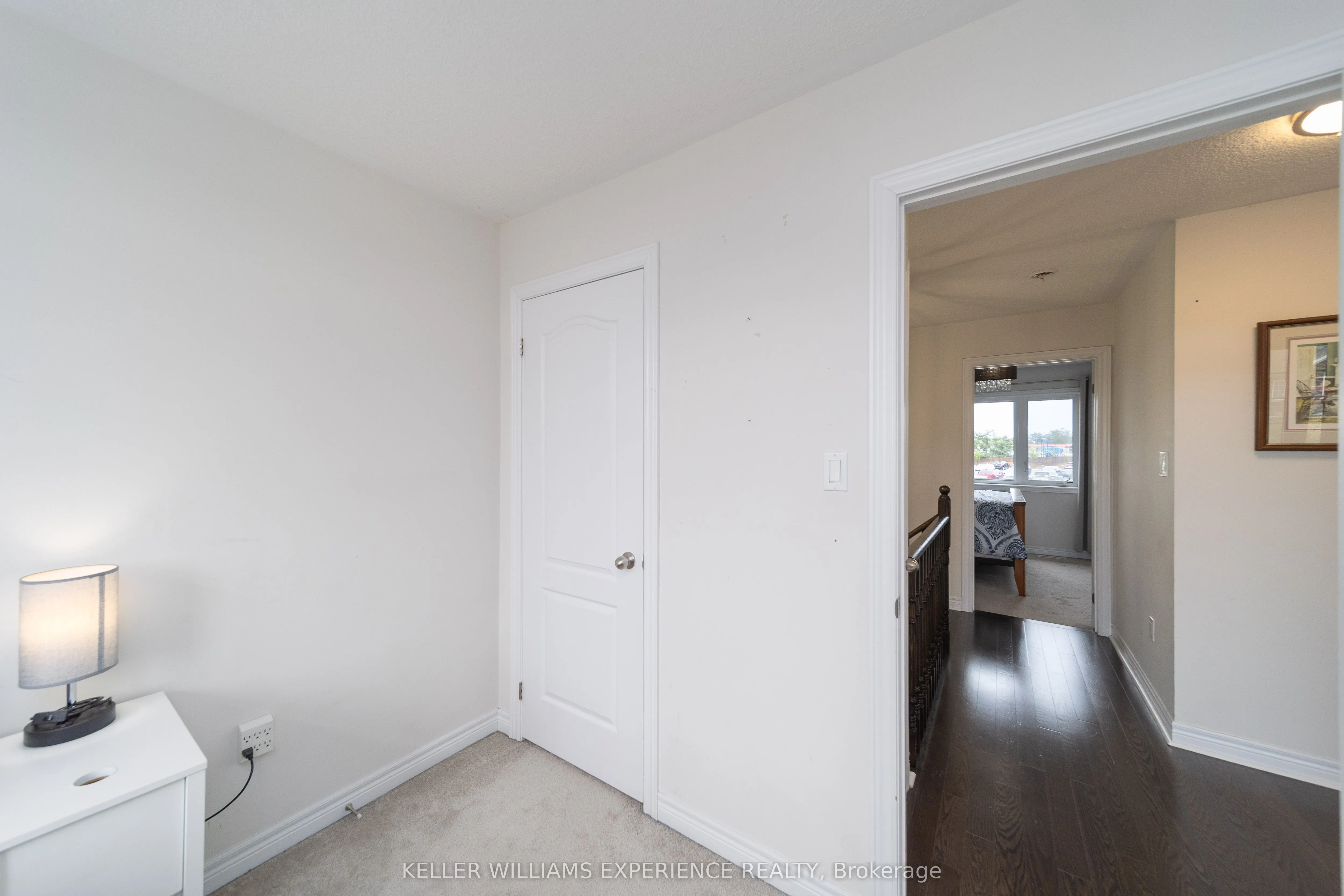 48 Snelgrove Crescent