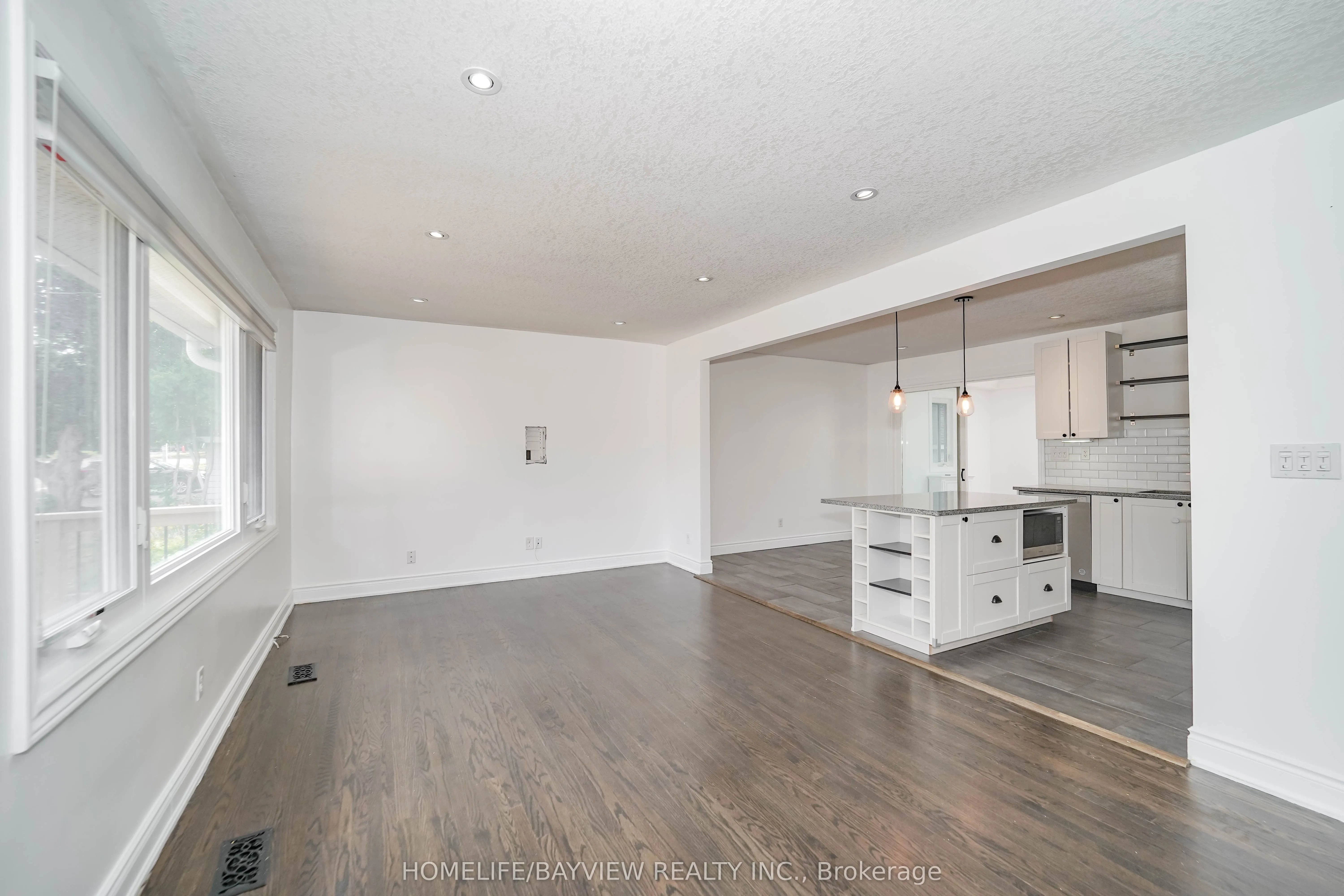 163 Gunn Street, #Main