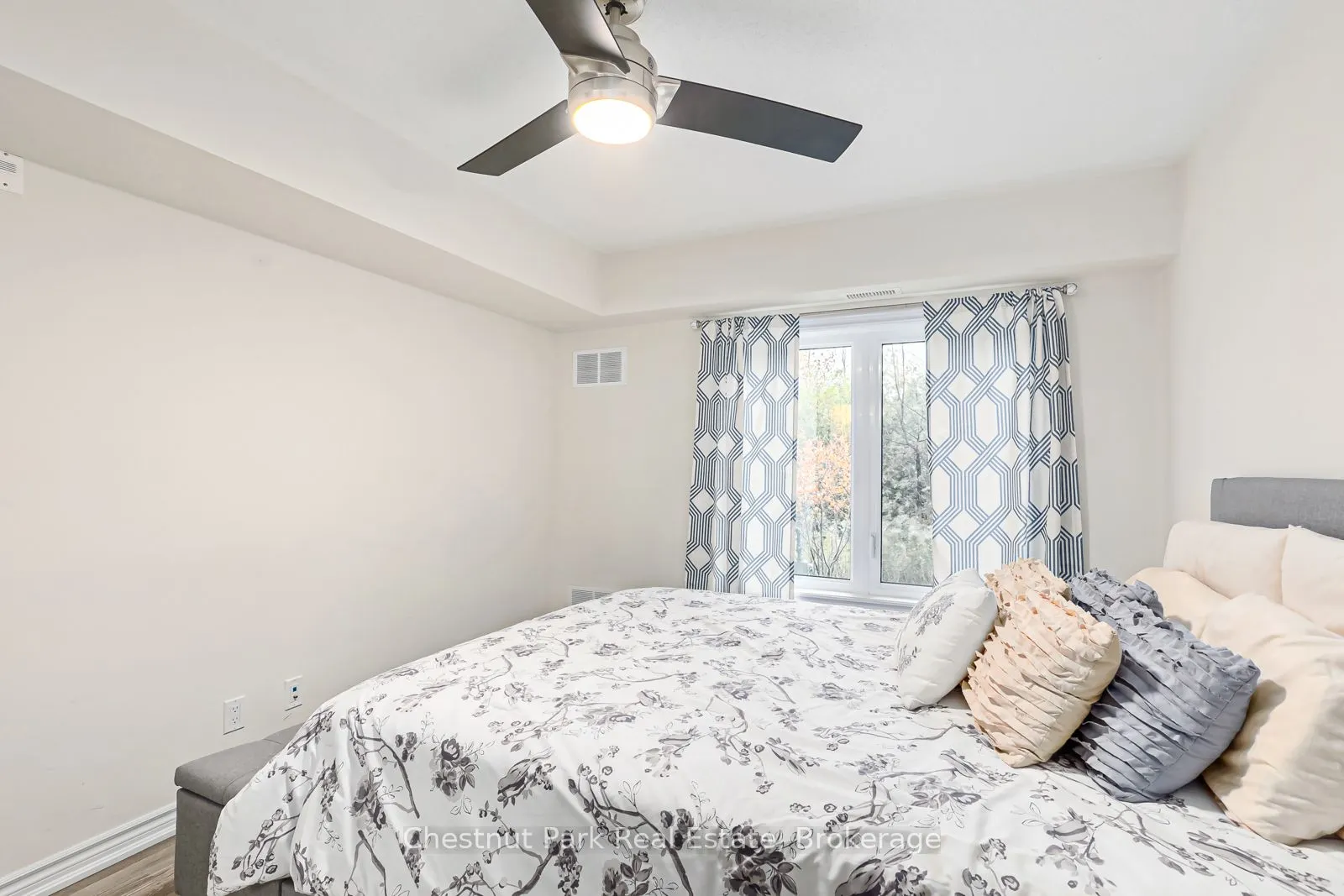 4 Anchorage Crescent, #105