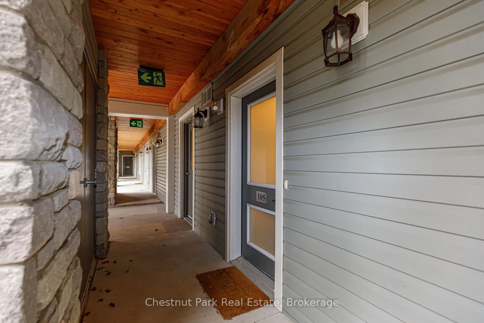 4 Anchorage Crescent, #105