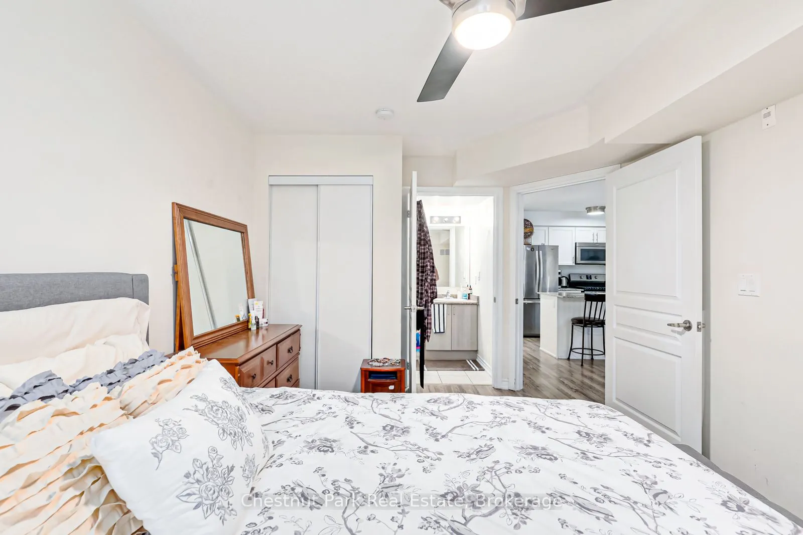 4 Anchorage Crescent, #105