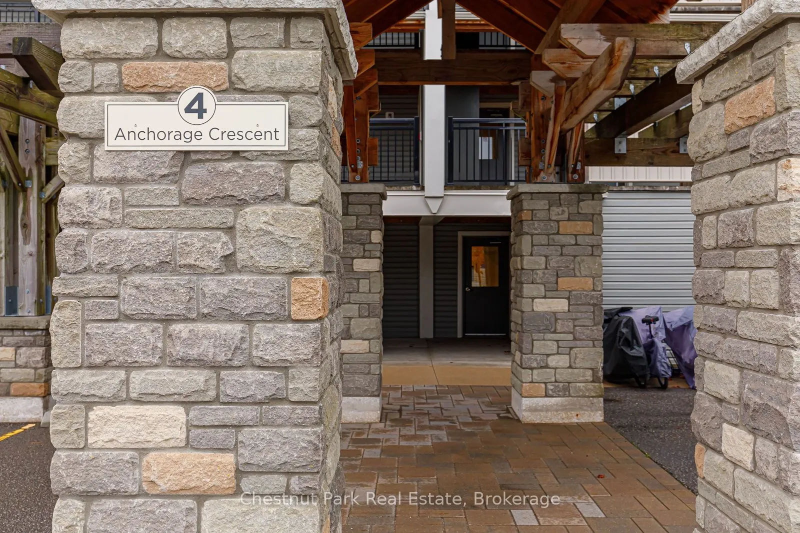4 Anchorage Crescent, #105