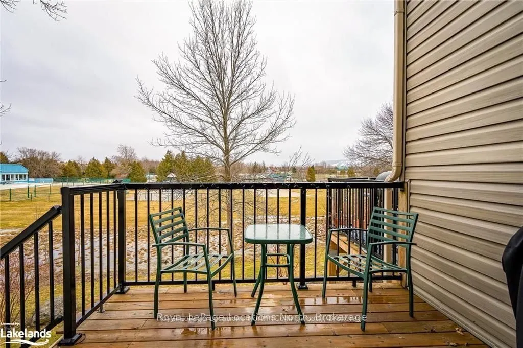470 OXBOW Crescent, #10