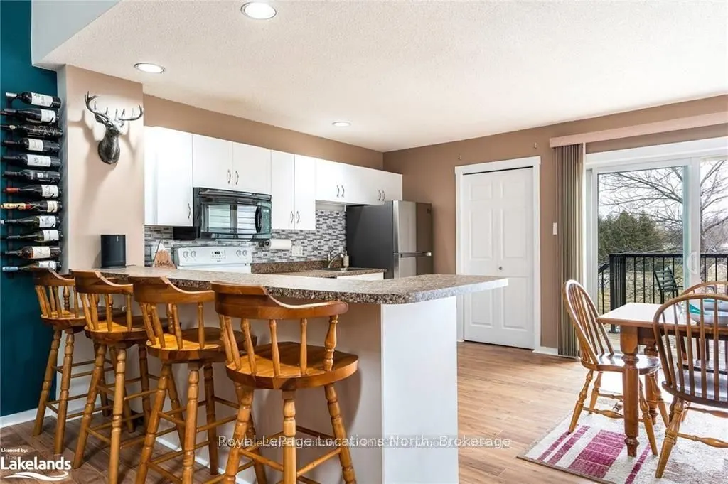 470 OXBOW Crescent, #10