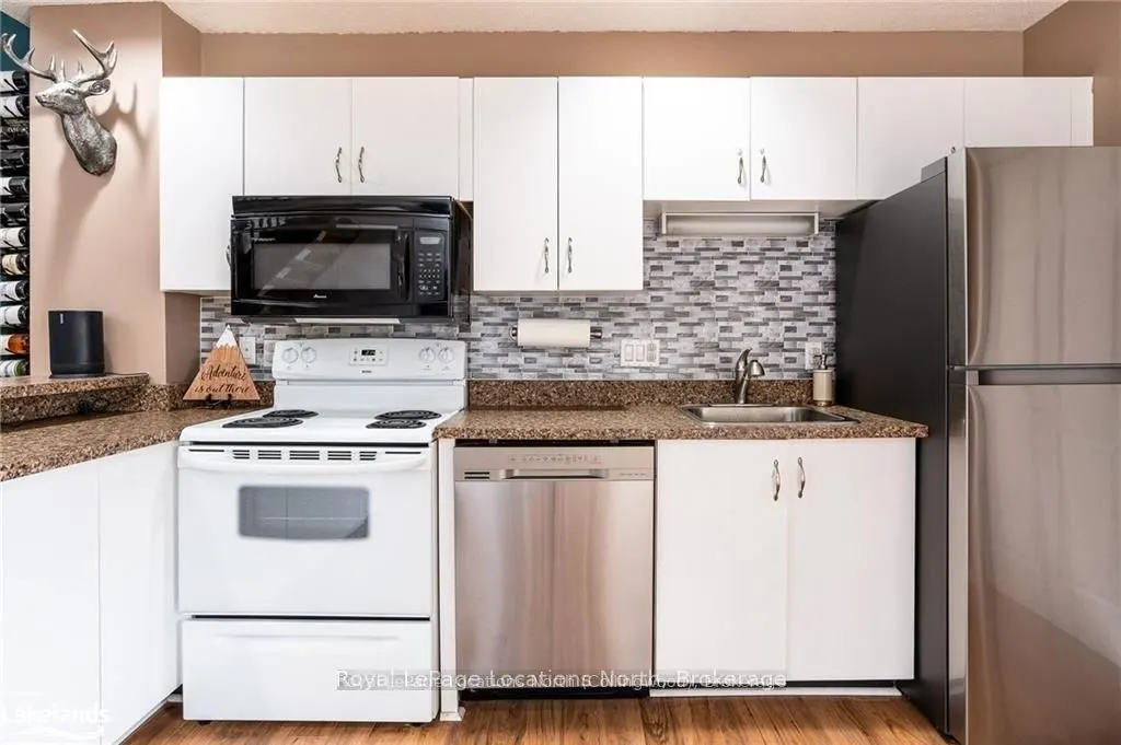 470 OXBOW Crescent, #10