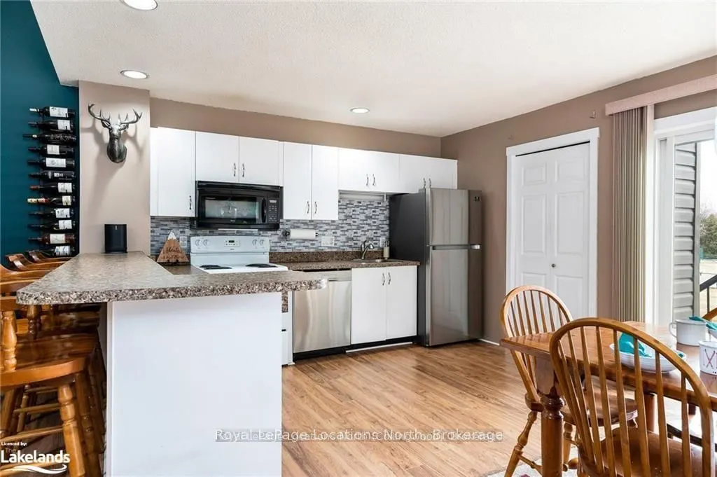 470 OXBOW Crescent, #10