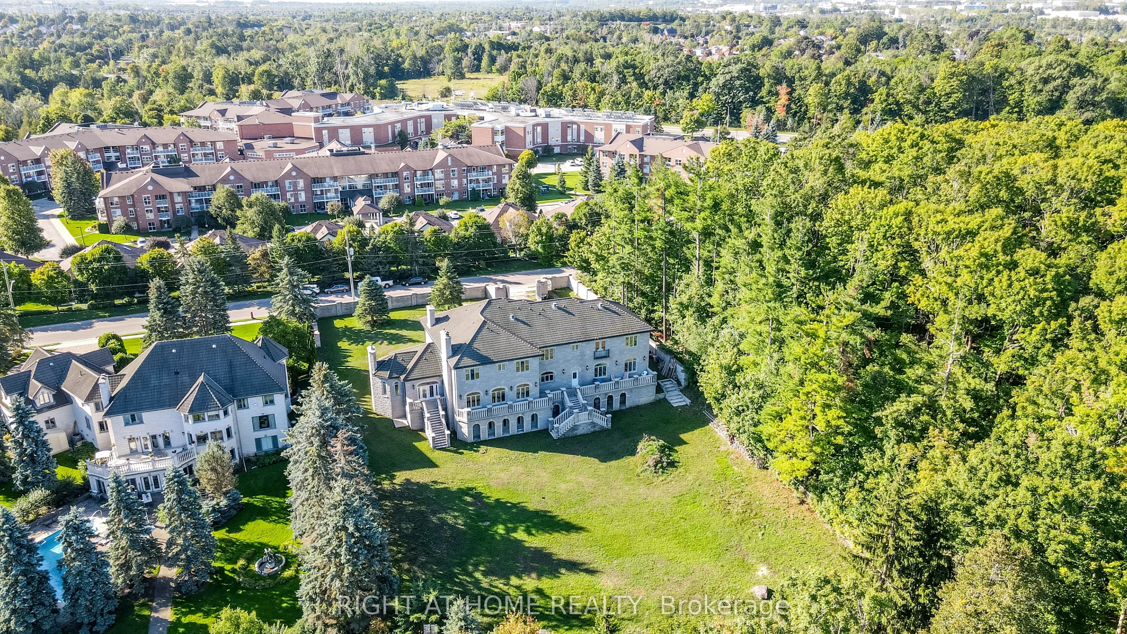 290 Tollendal Mill Road