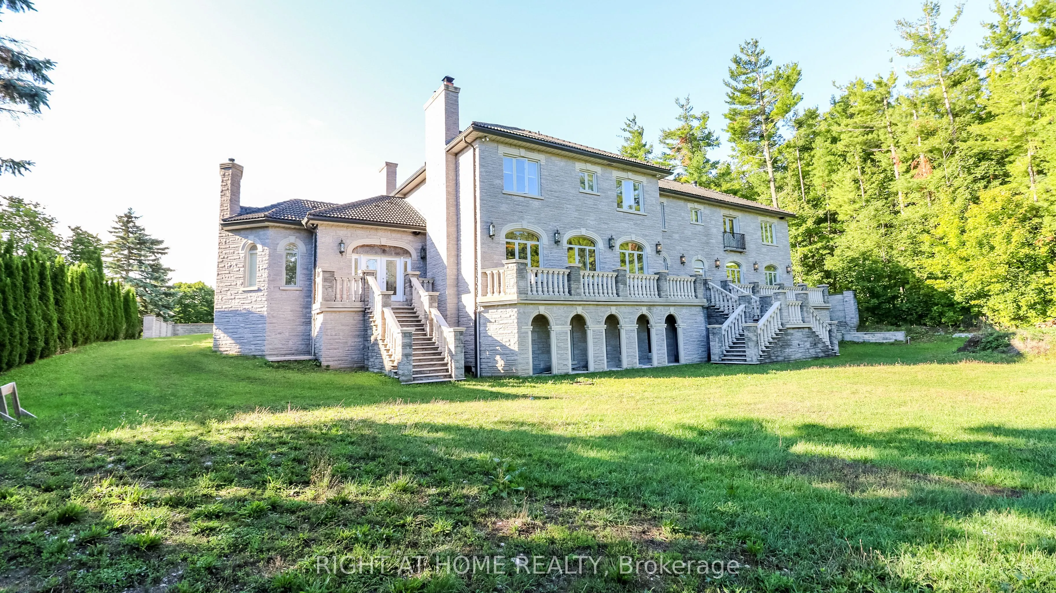 290 Tollendal Mill Road