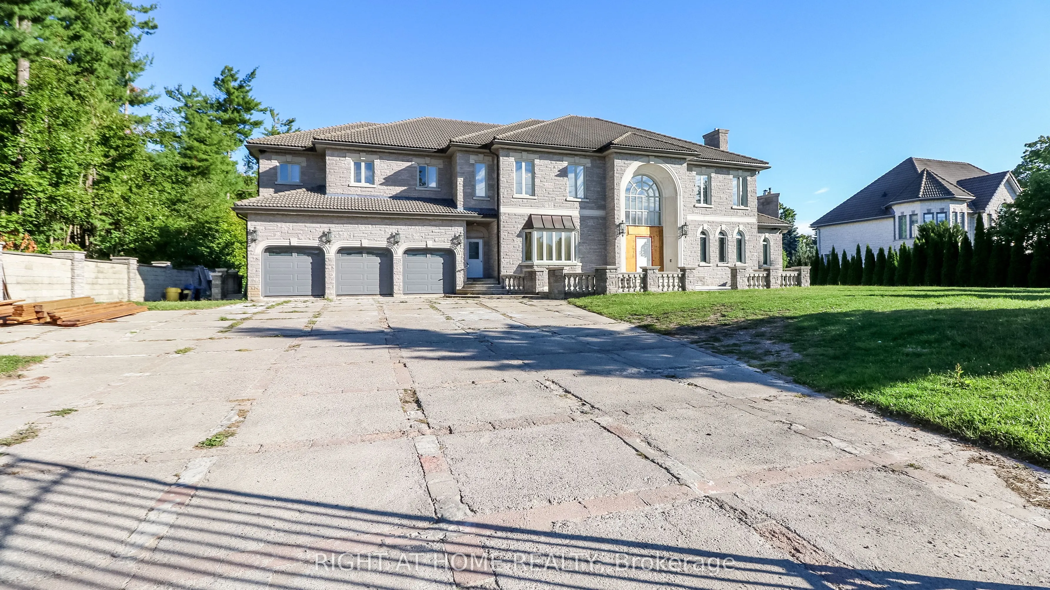 290 Tollendal Mill Road