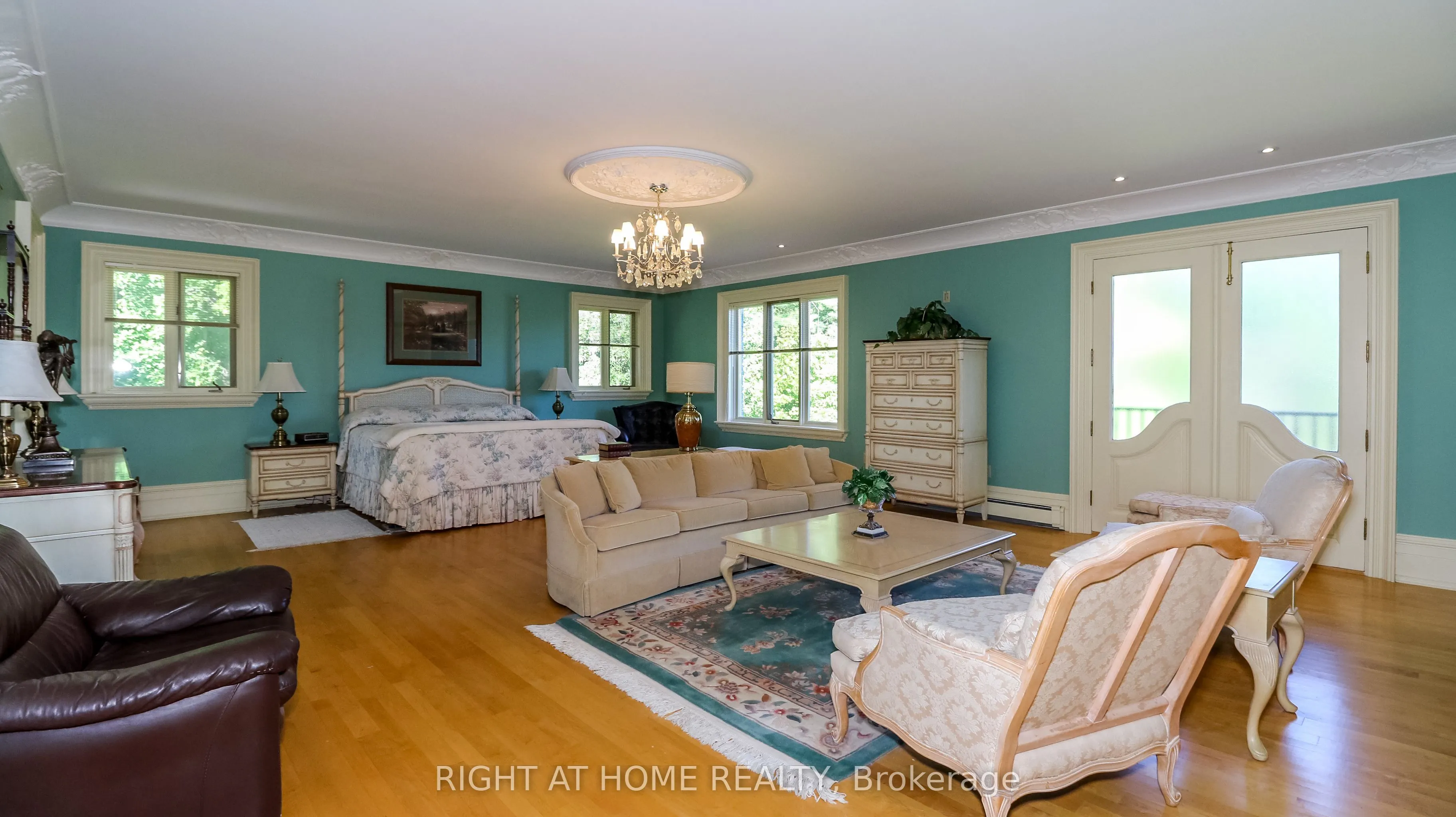 290 Tollendal Mill Road