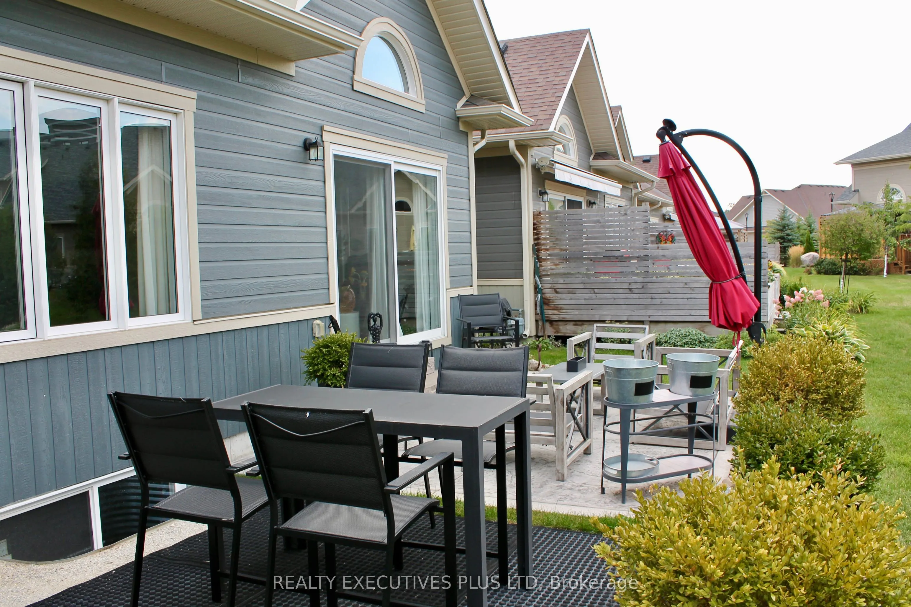 77 Kari Crescent, #32