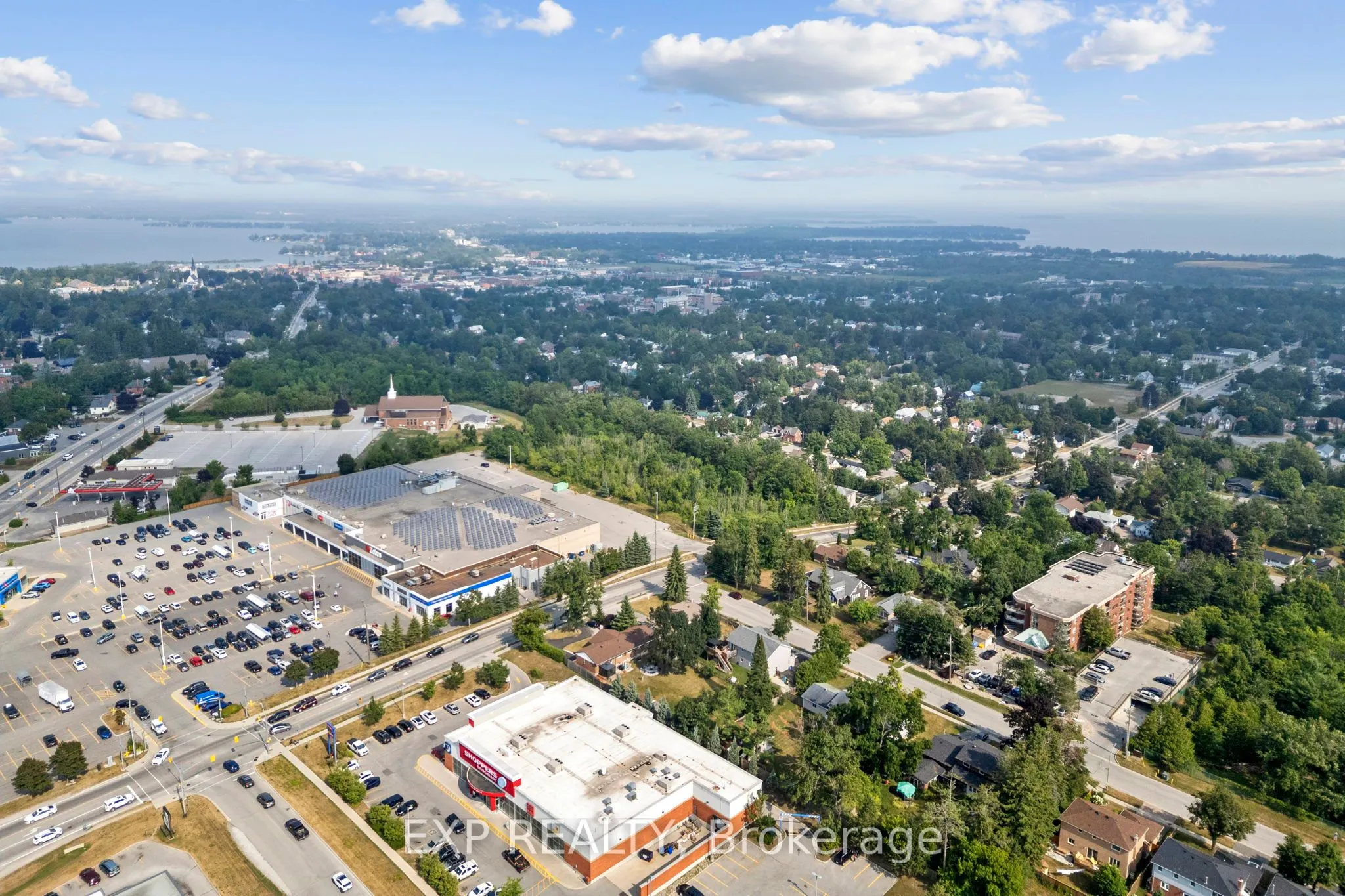 143 Westmount Drive N