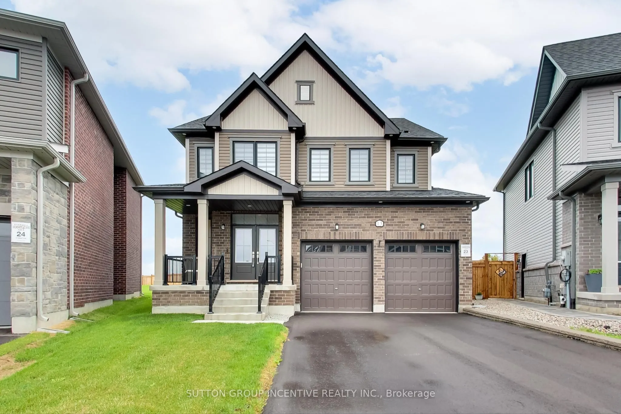 13 Abbey Crescent