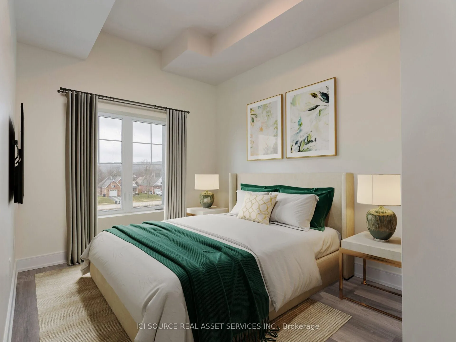 121 Mary Street, #421