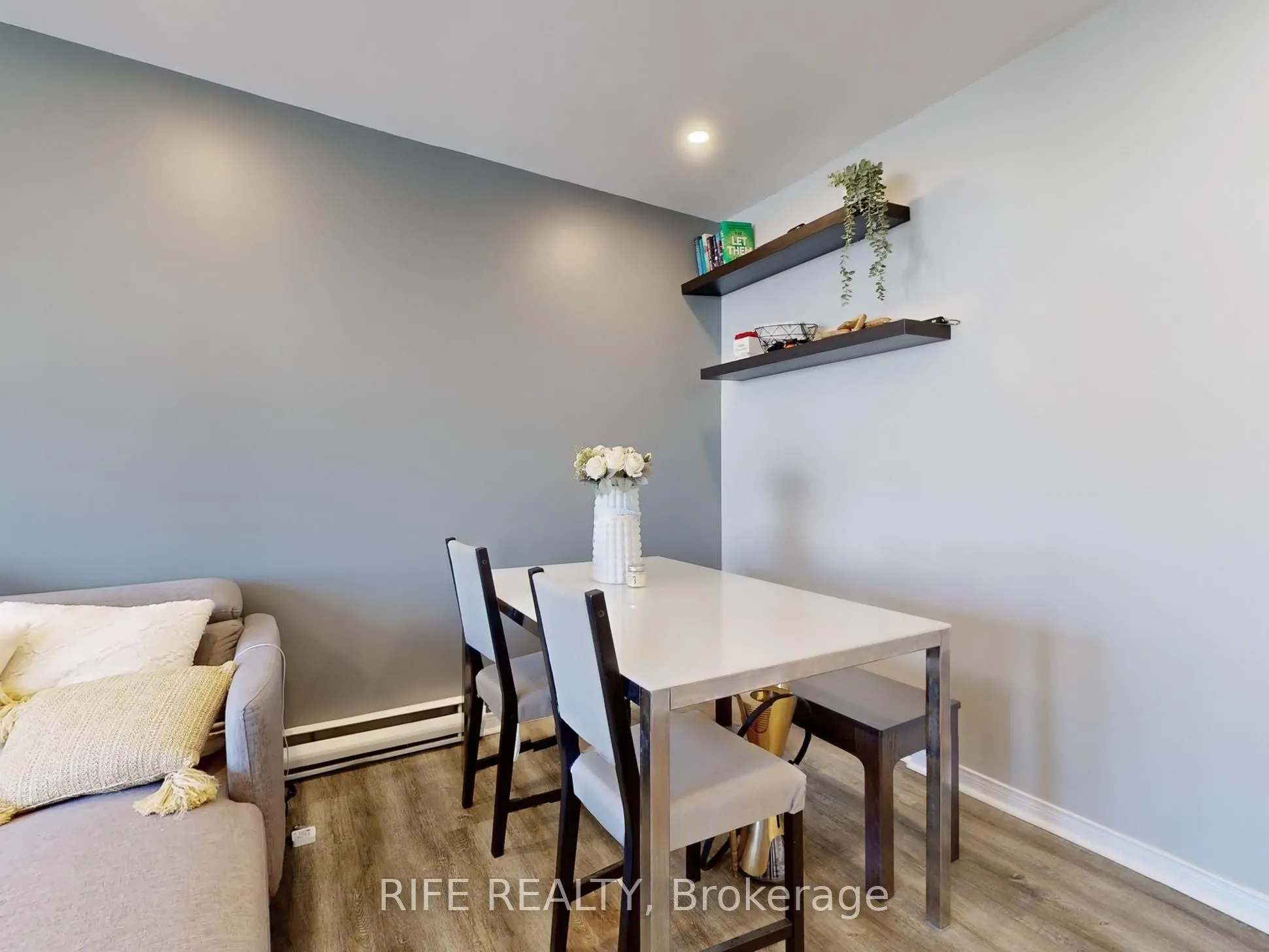 120 D'Ambrosio Drive, #34