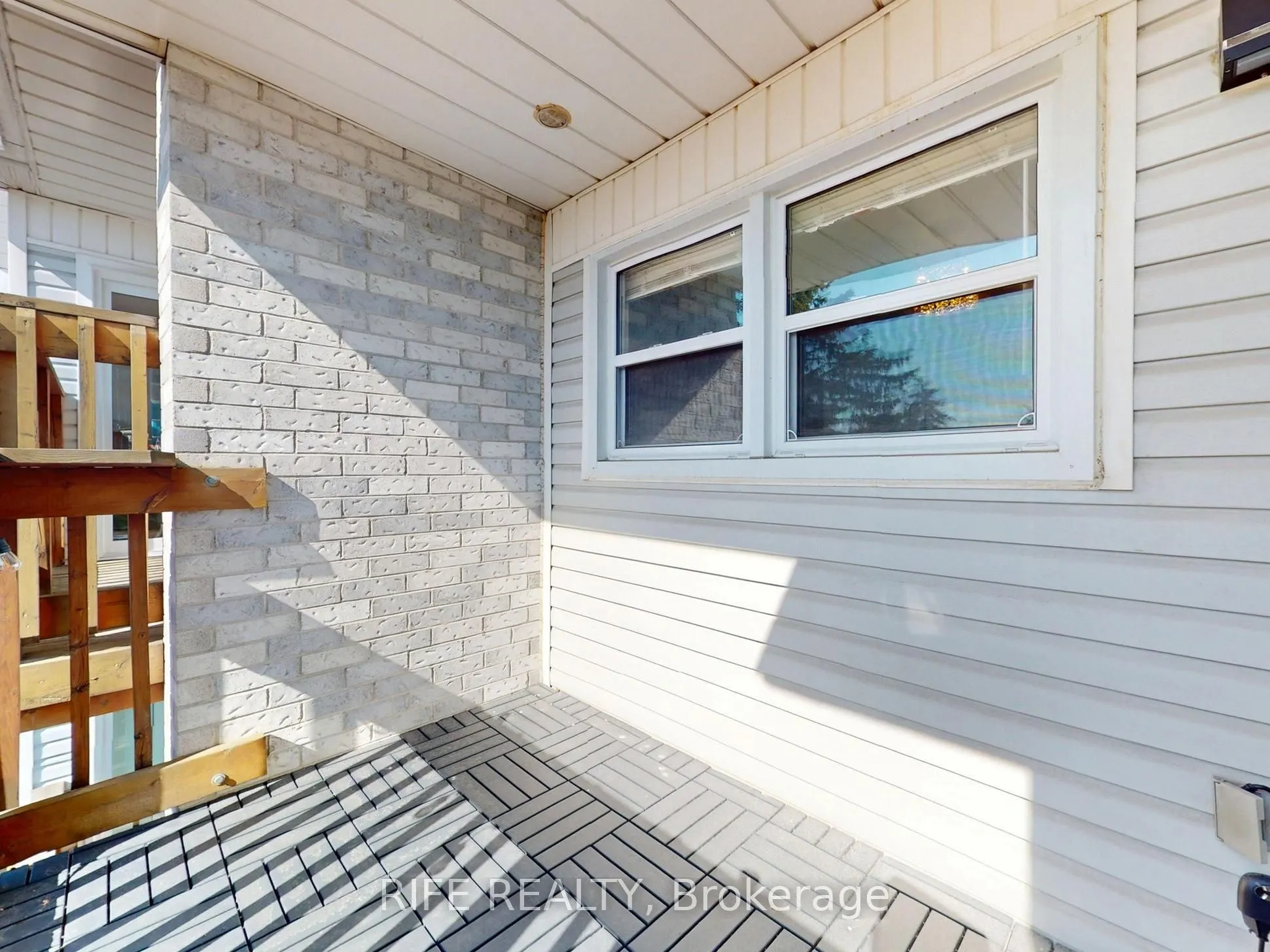120 D'Ambrosio Drive, #34