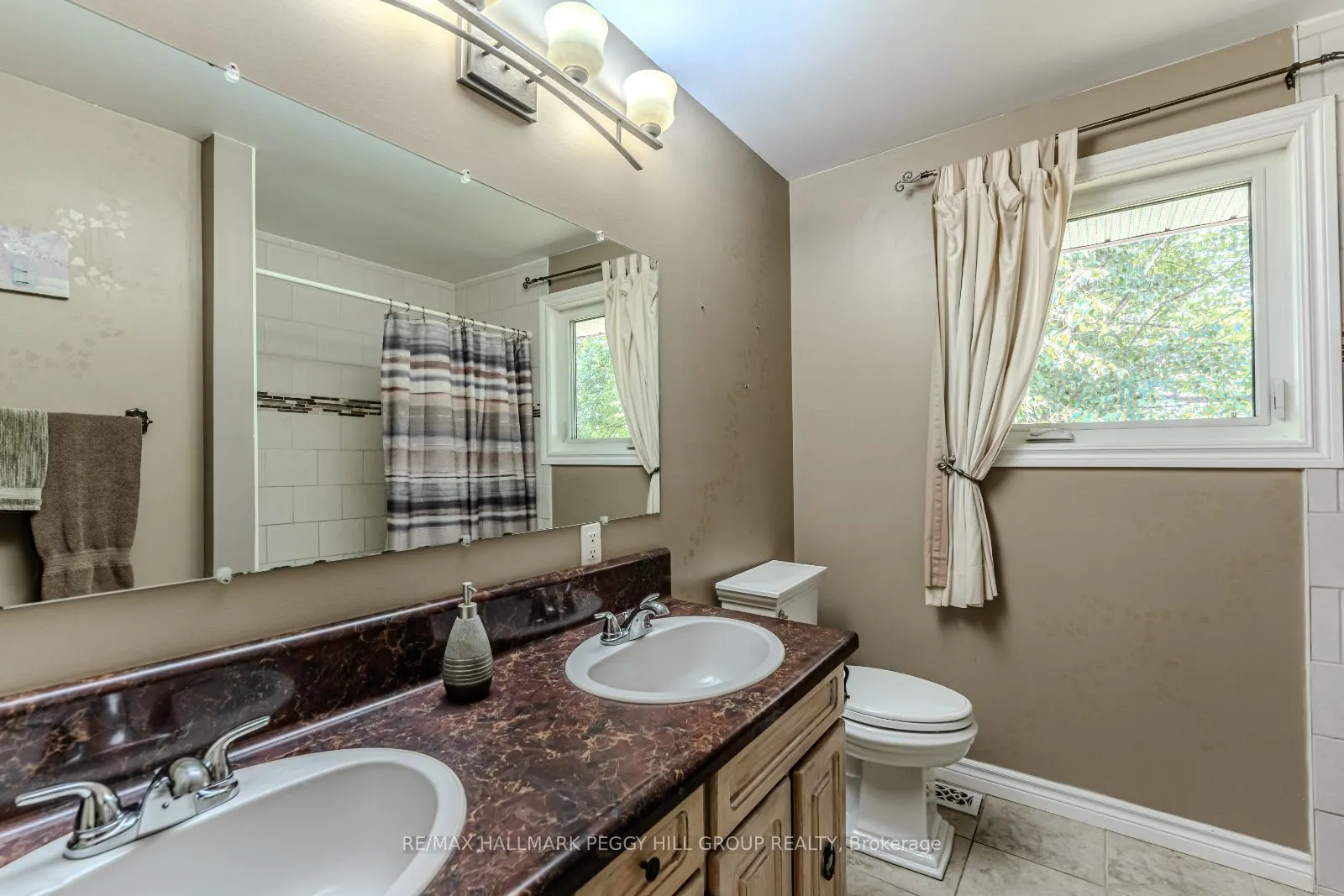 2946 Hogback Road