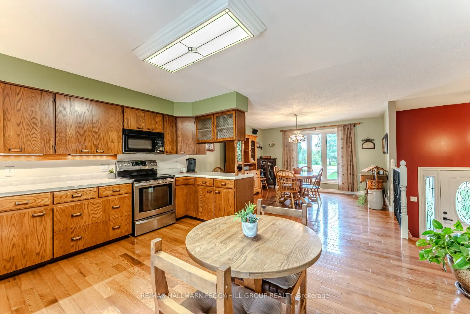 2946 Hogback Road