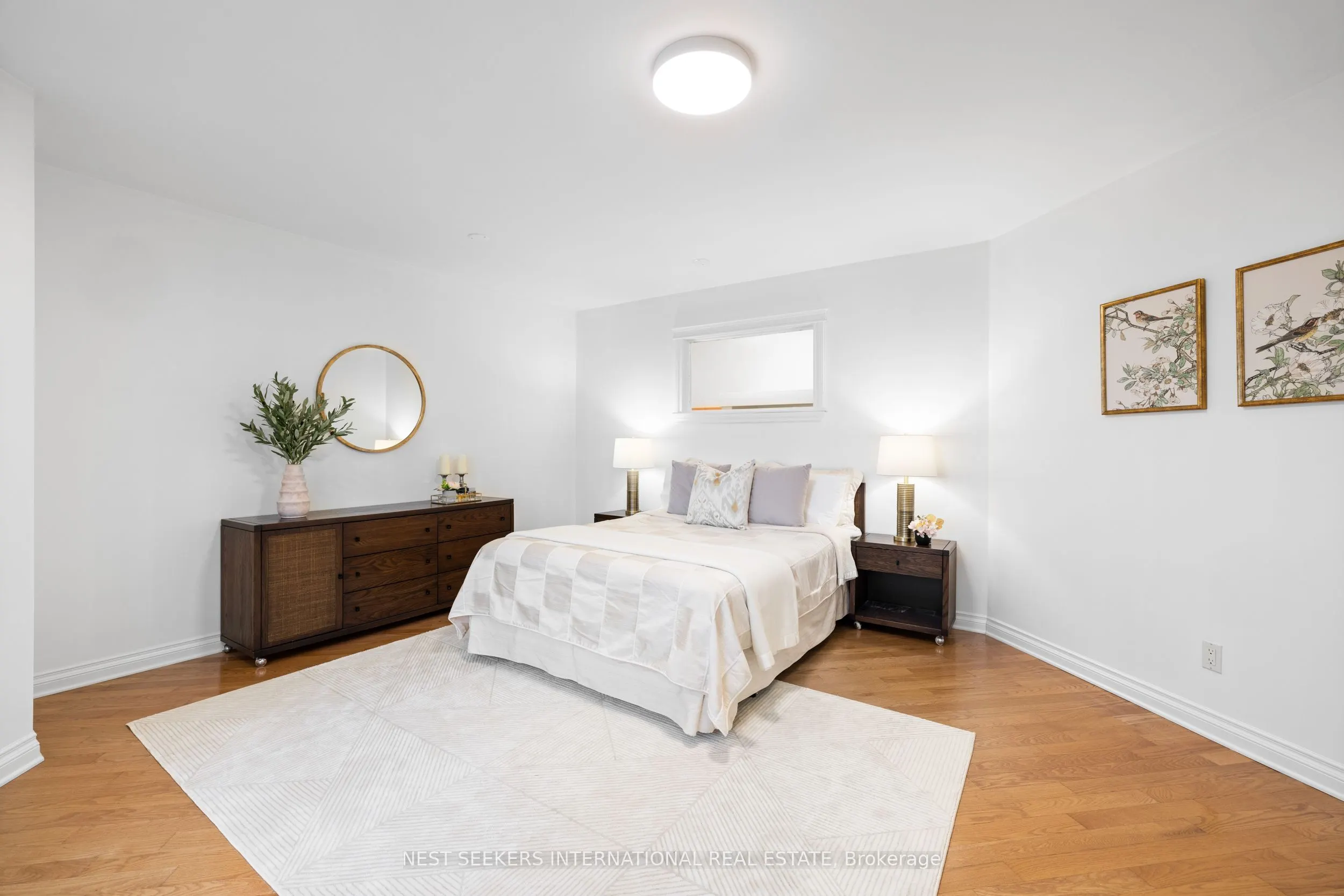 20 Tiny Beaches Road N