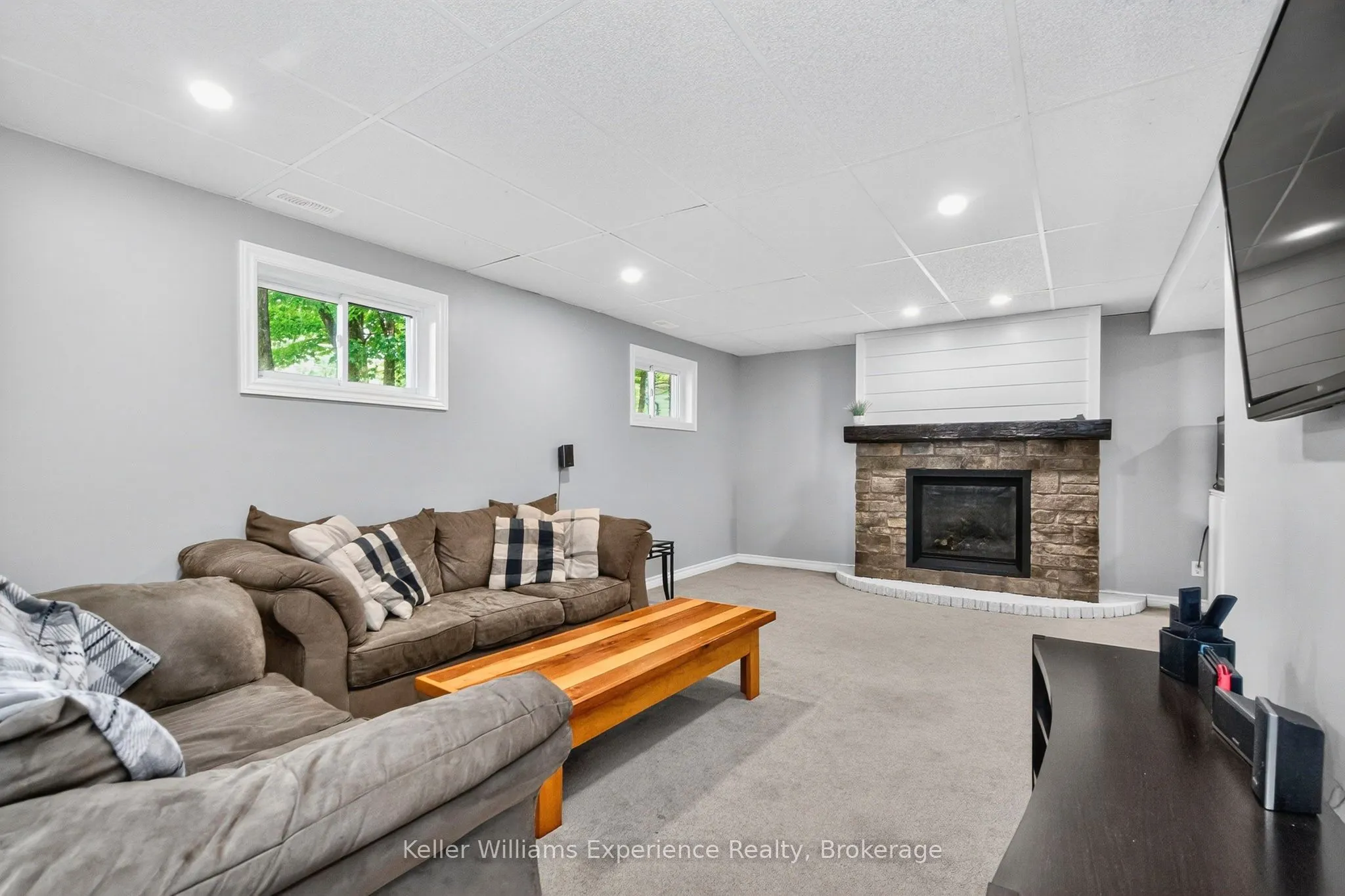 34 Howard Avenue