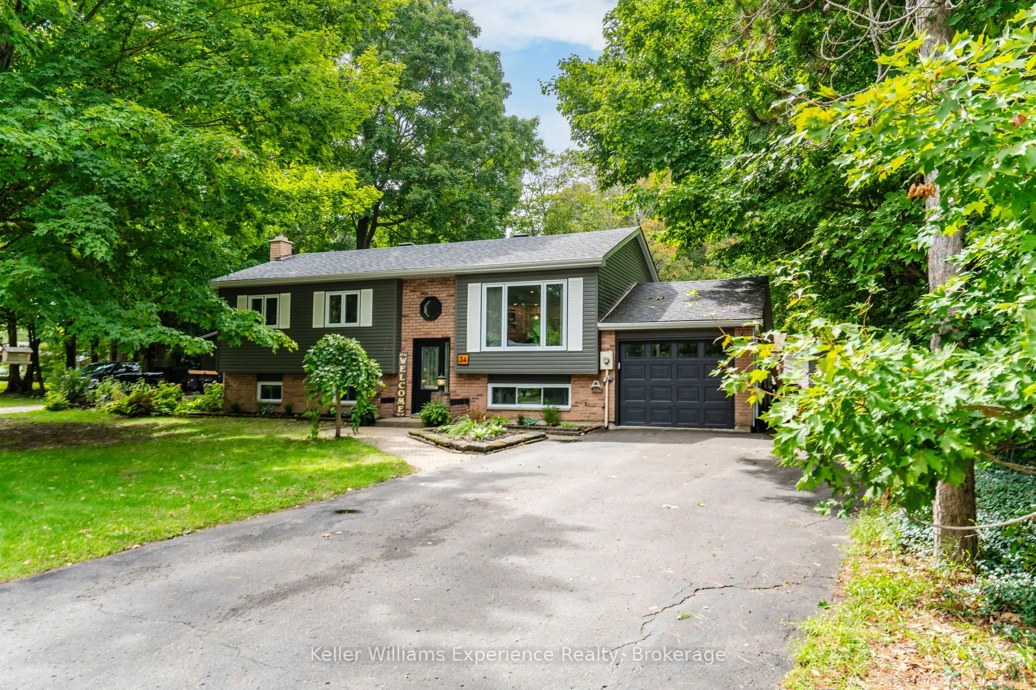 34 Howard Avenue
