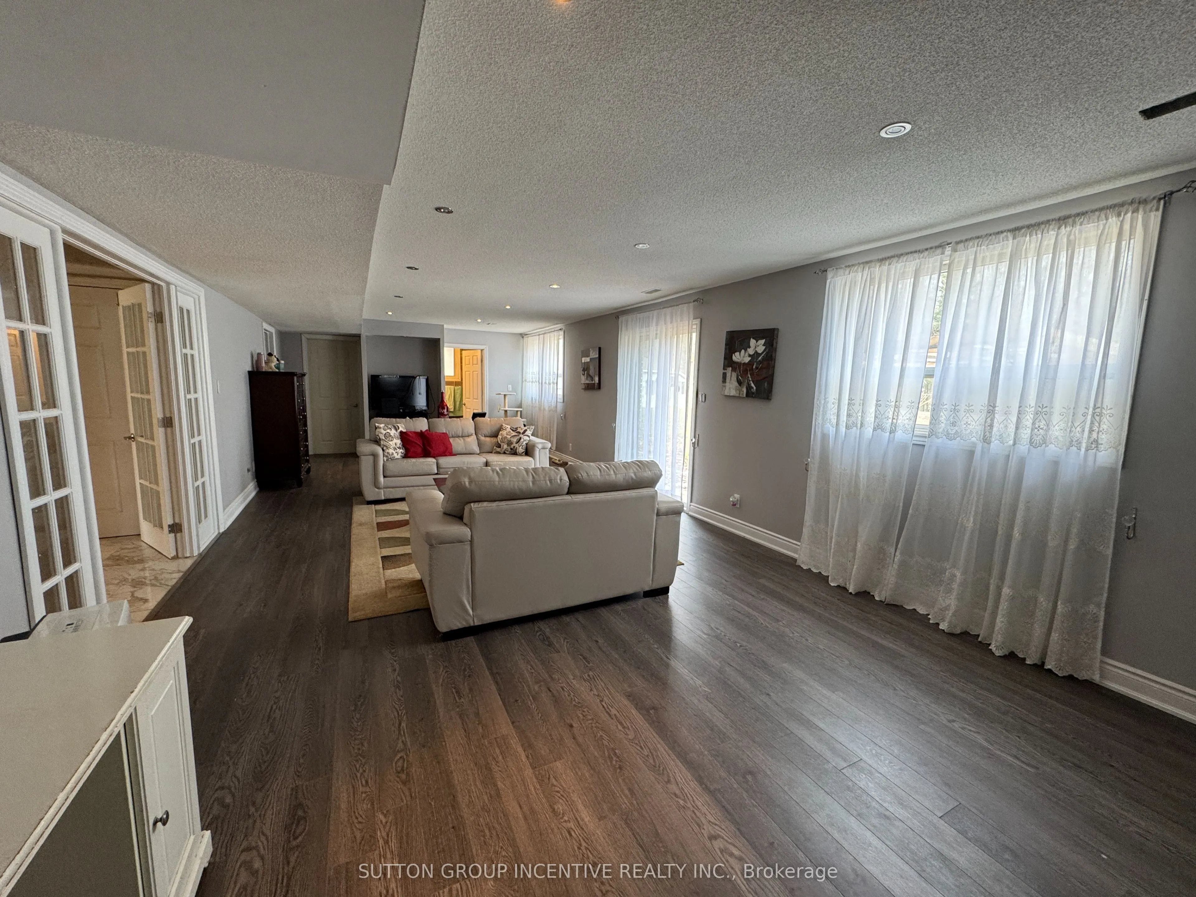 10 Celestine Court
