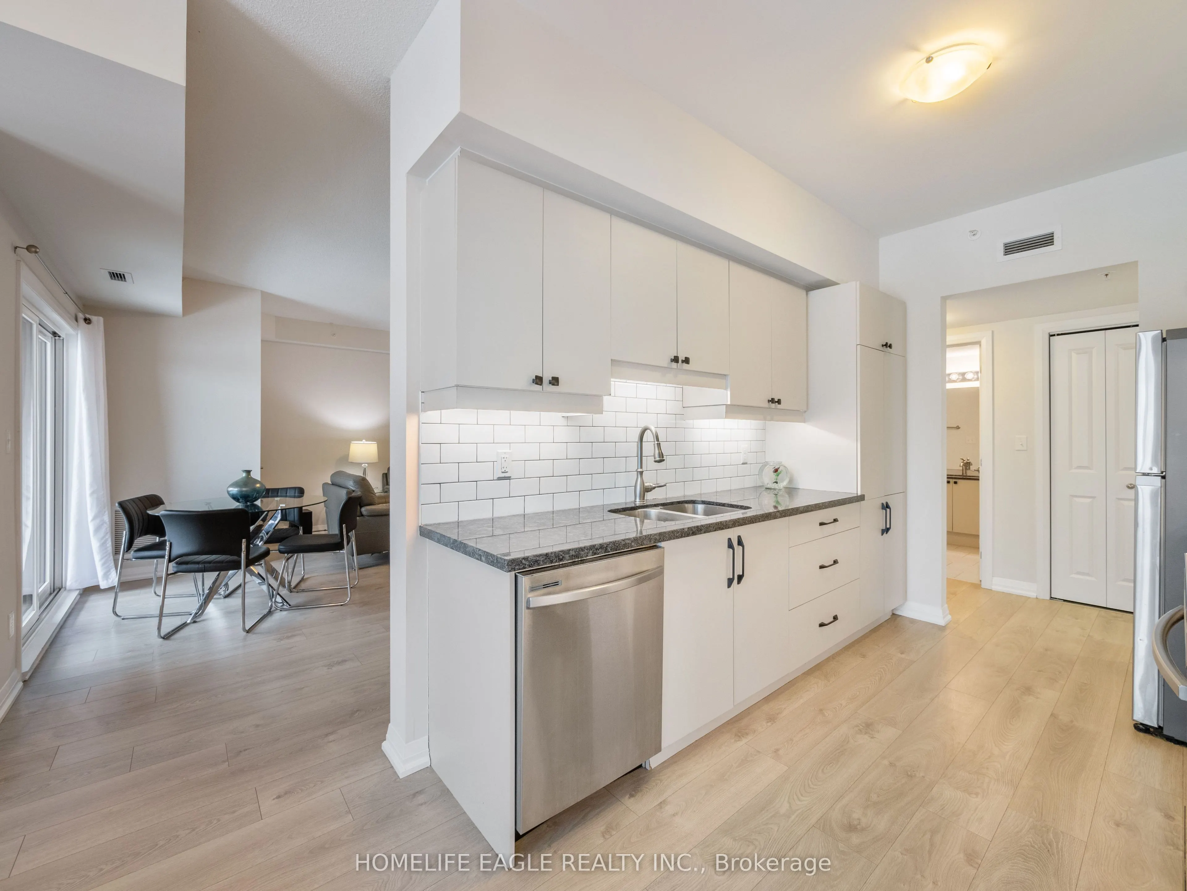 20 Koda Street, #211