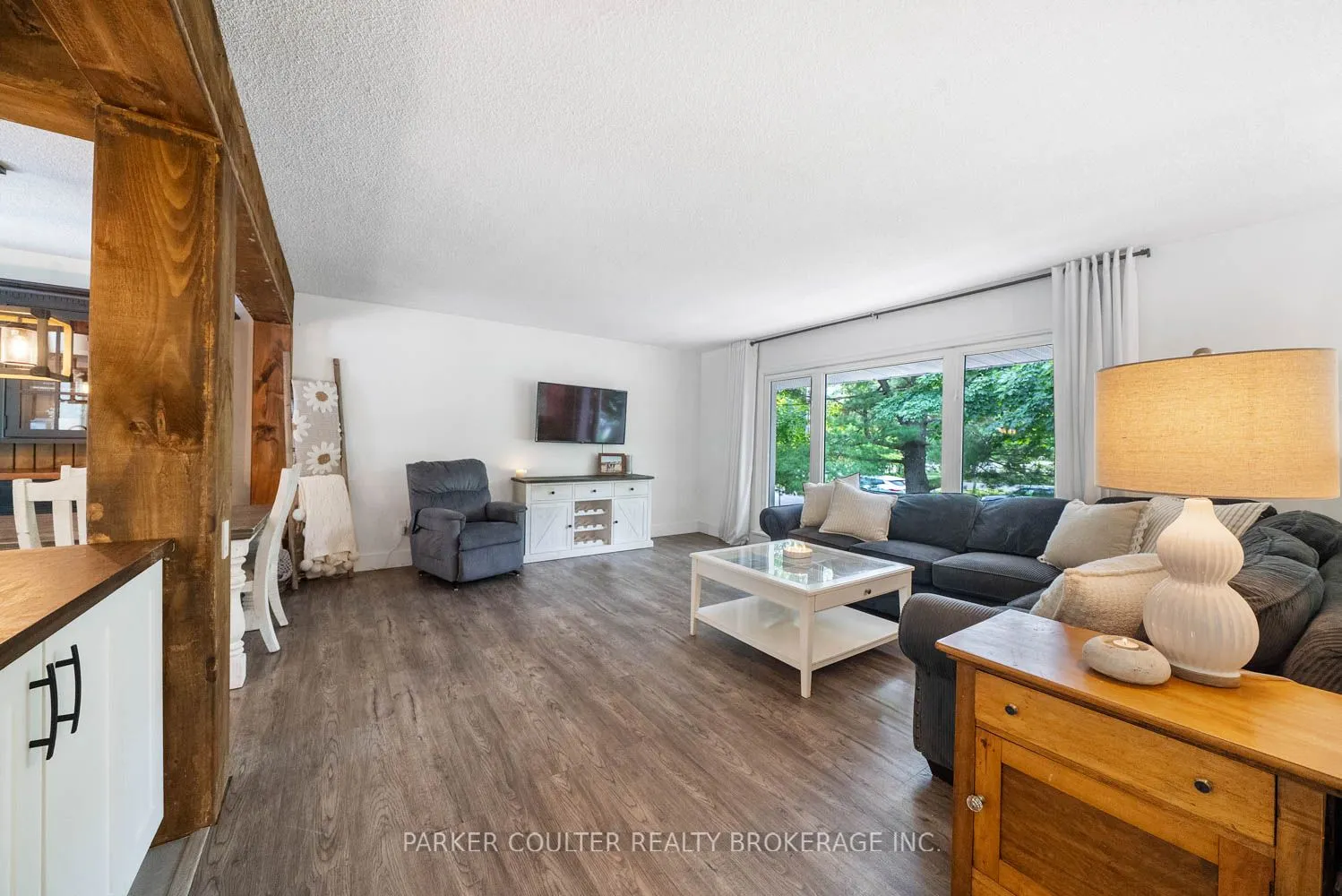 2 Noraline Avenue