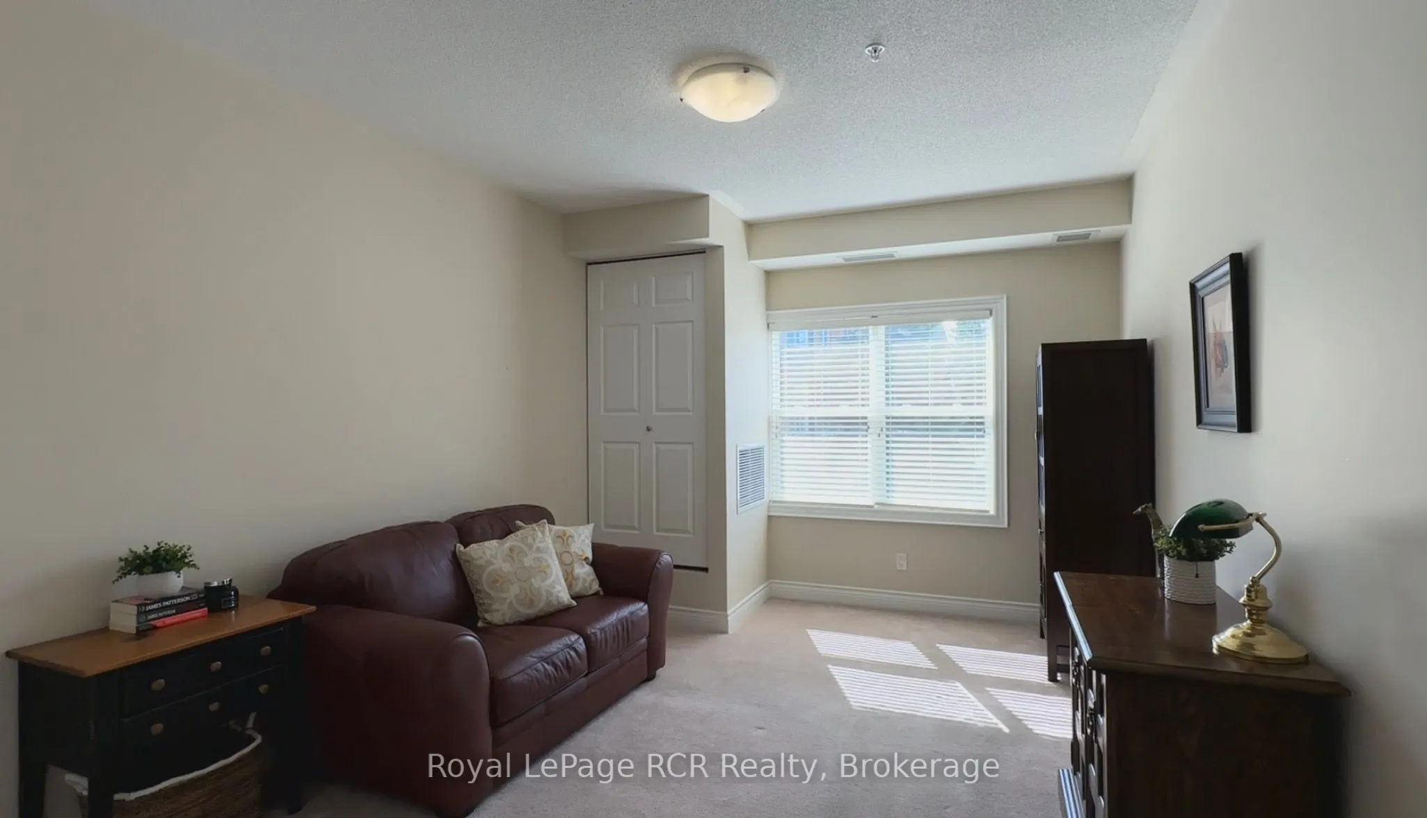 91 RAGLAN Street, #215