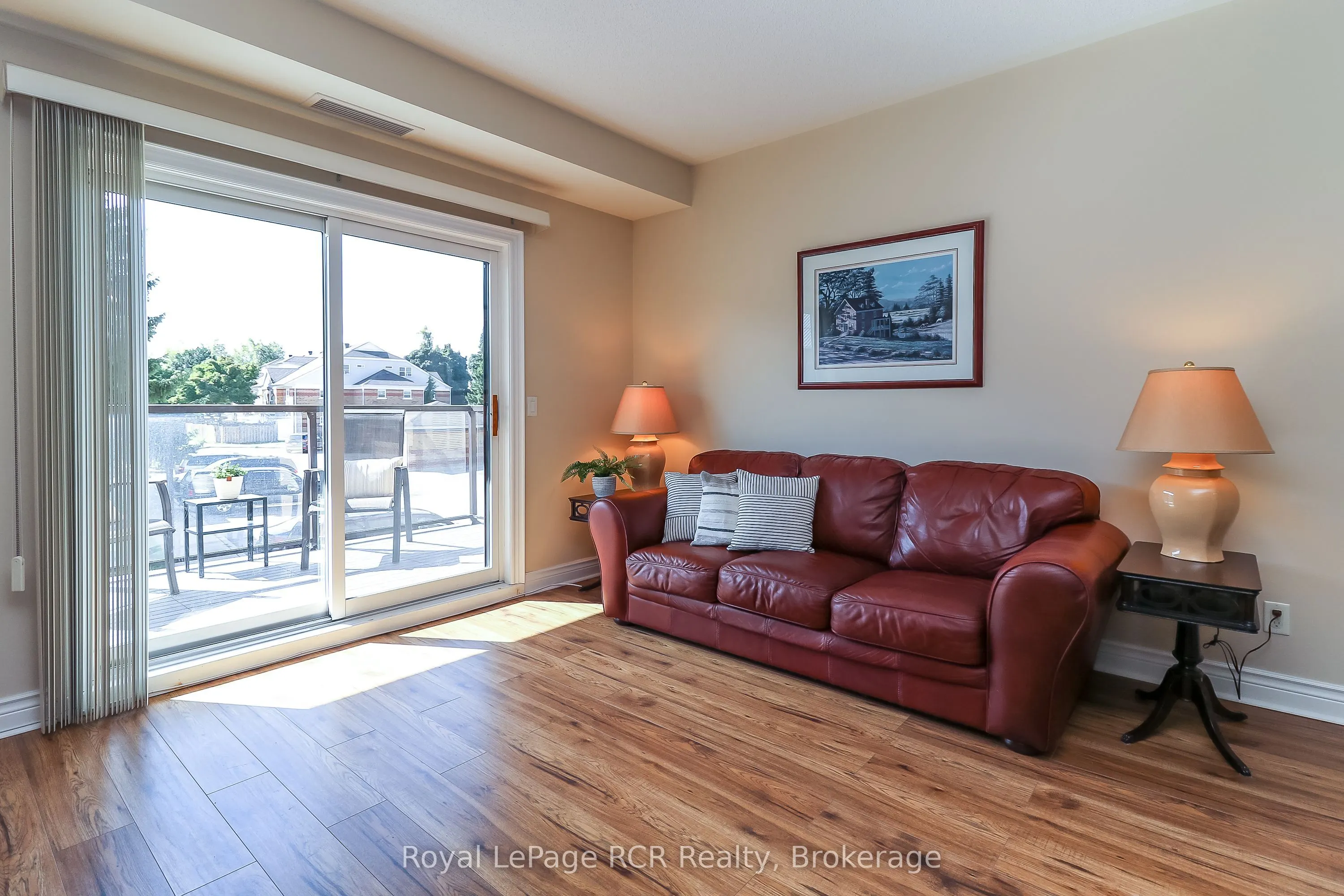 91 RAGLAN Street, #215
